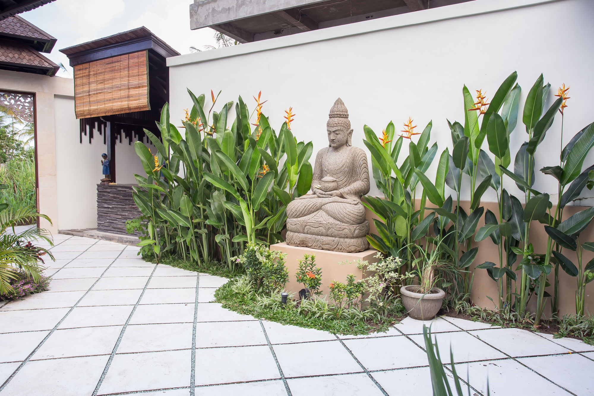 Solo Villas Resort & Retreat