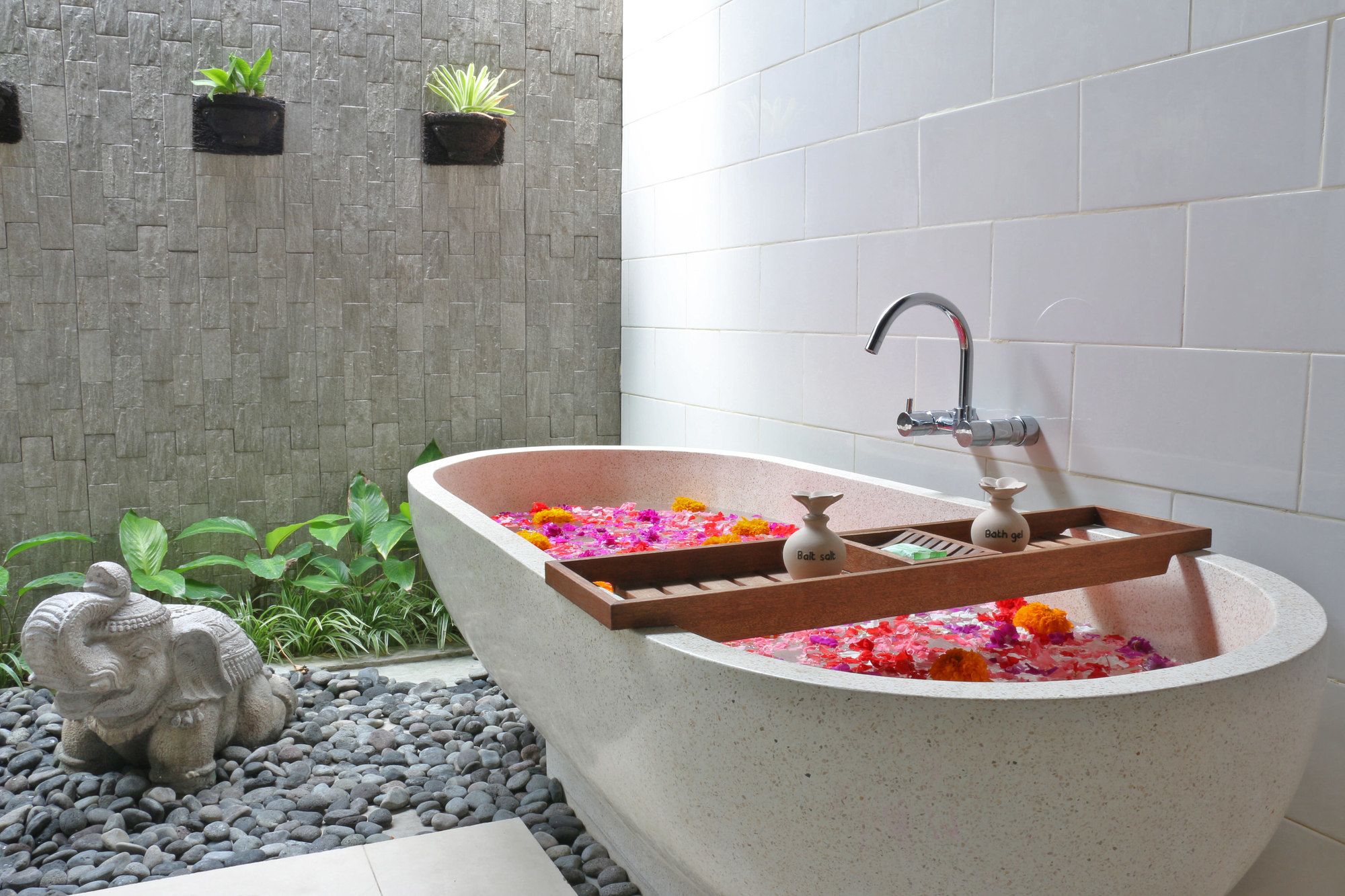 Solo Villas Resort & Retreat