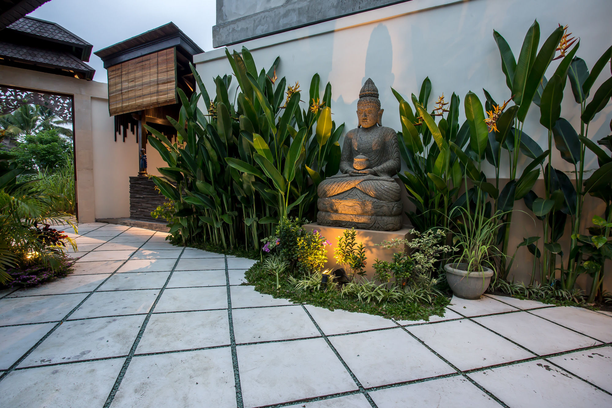 Solo Villas Resort & Retreat