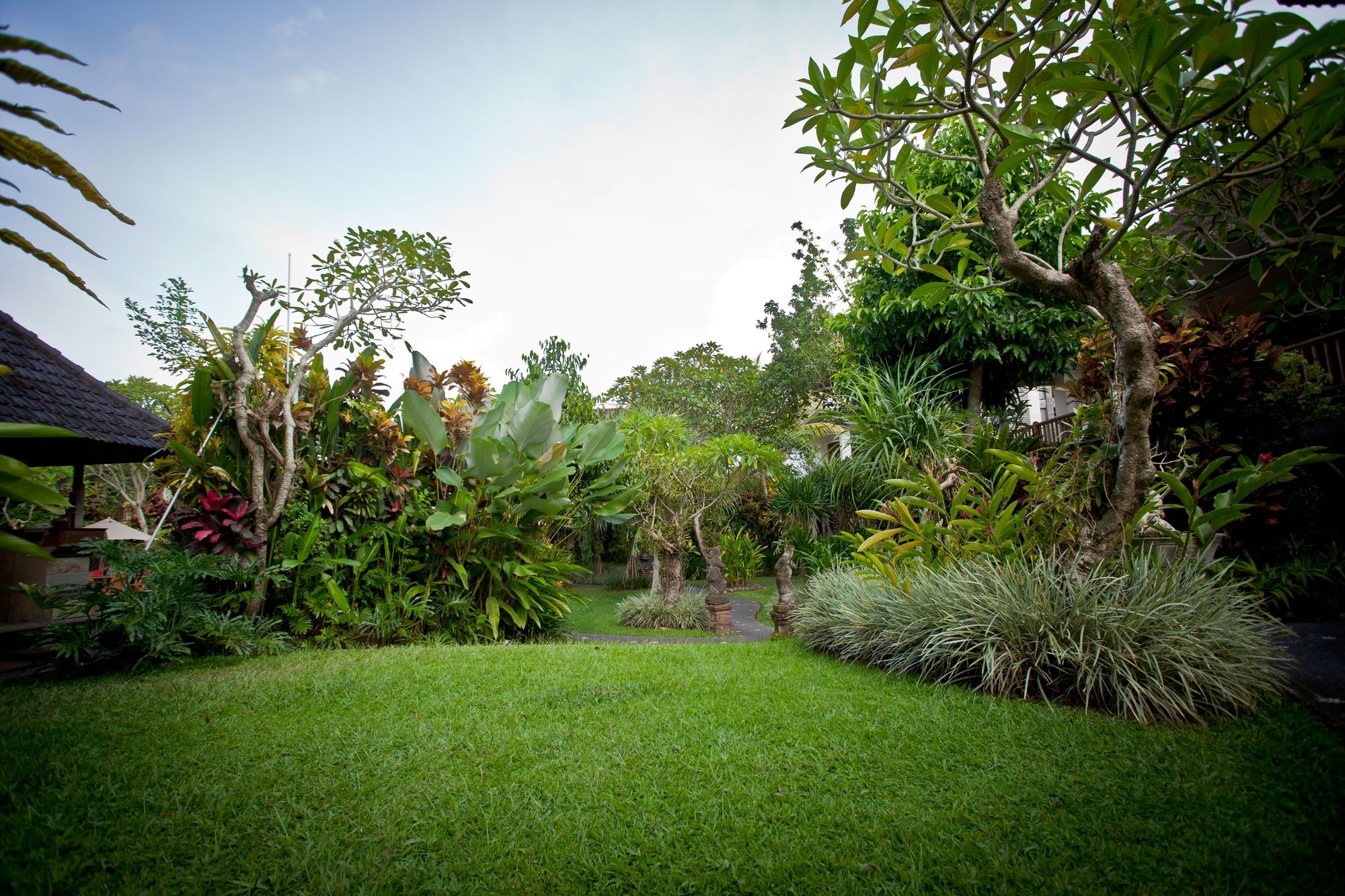 Sri Ratih Cottages