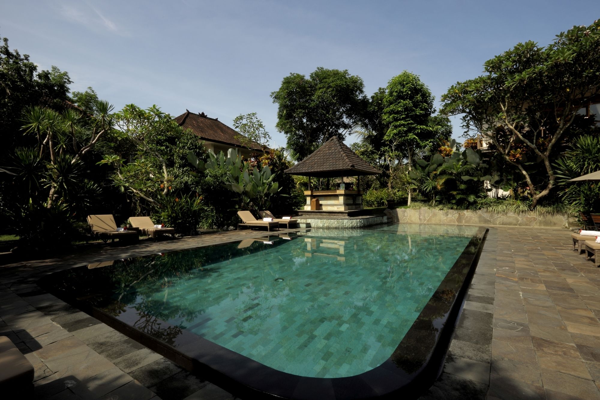 Sri Ratih Cottages