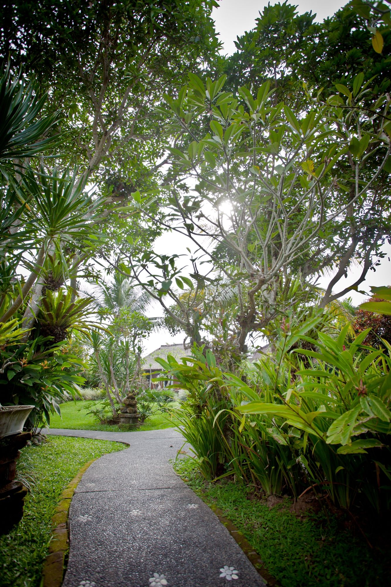 Sri Ratih Cottages