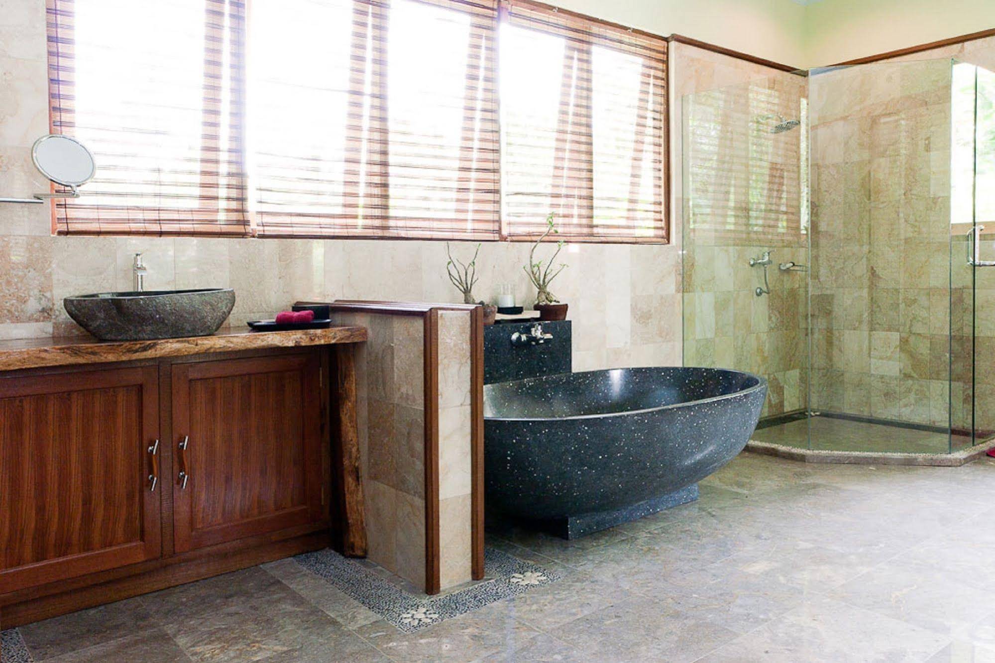 Suara Air Luxury Villas