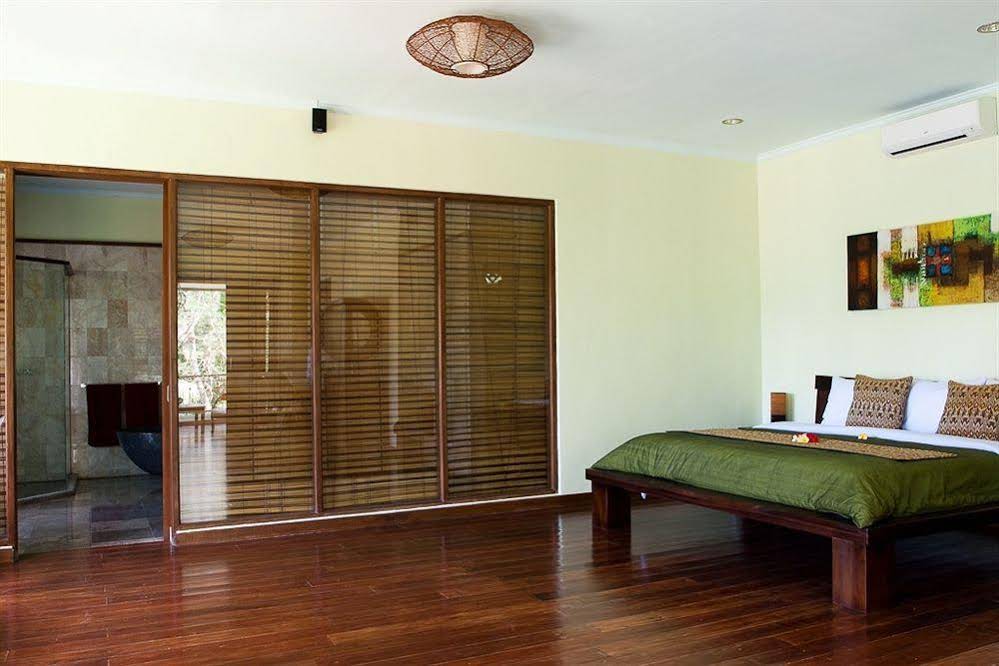Suara Air Luxury Villas