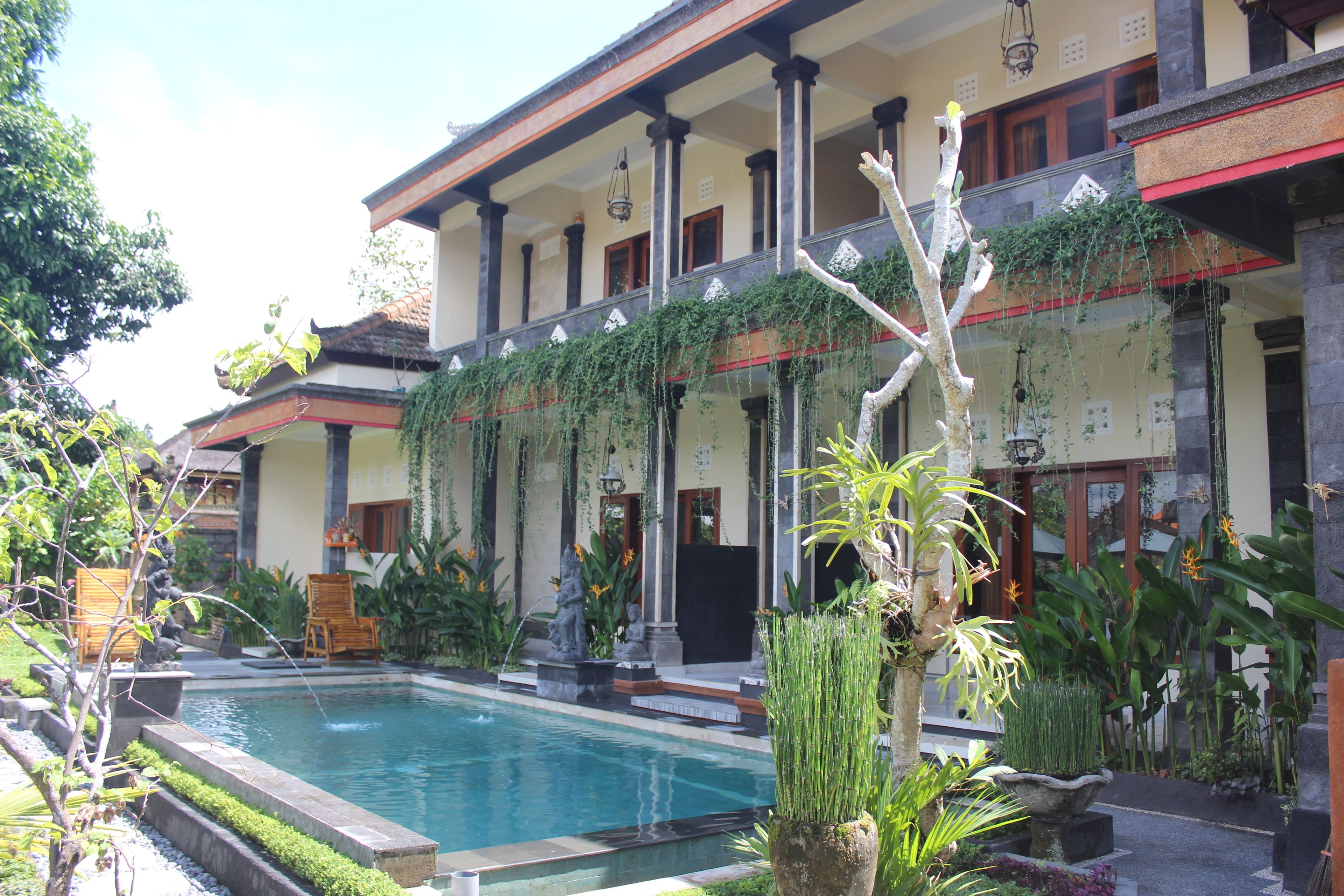 Super OYO Capital O Pondok Ayu Homestay
