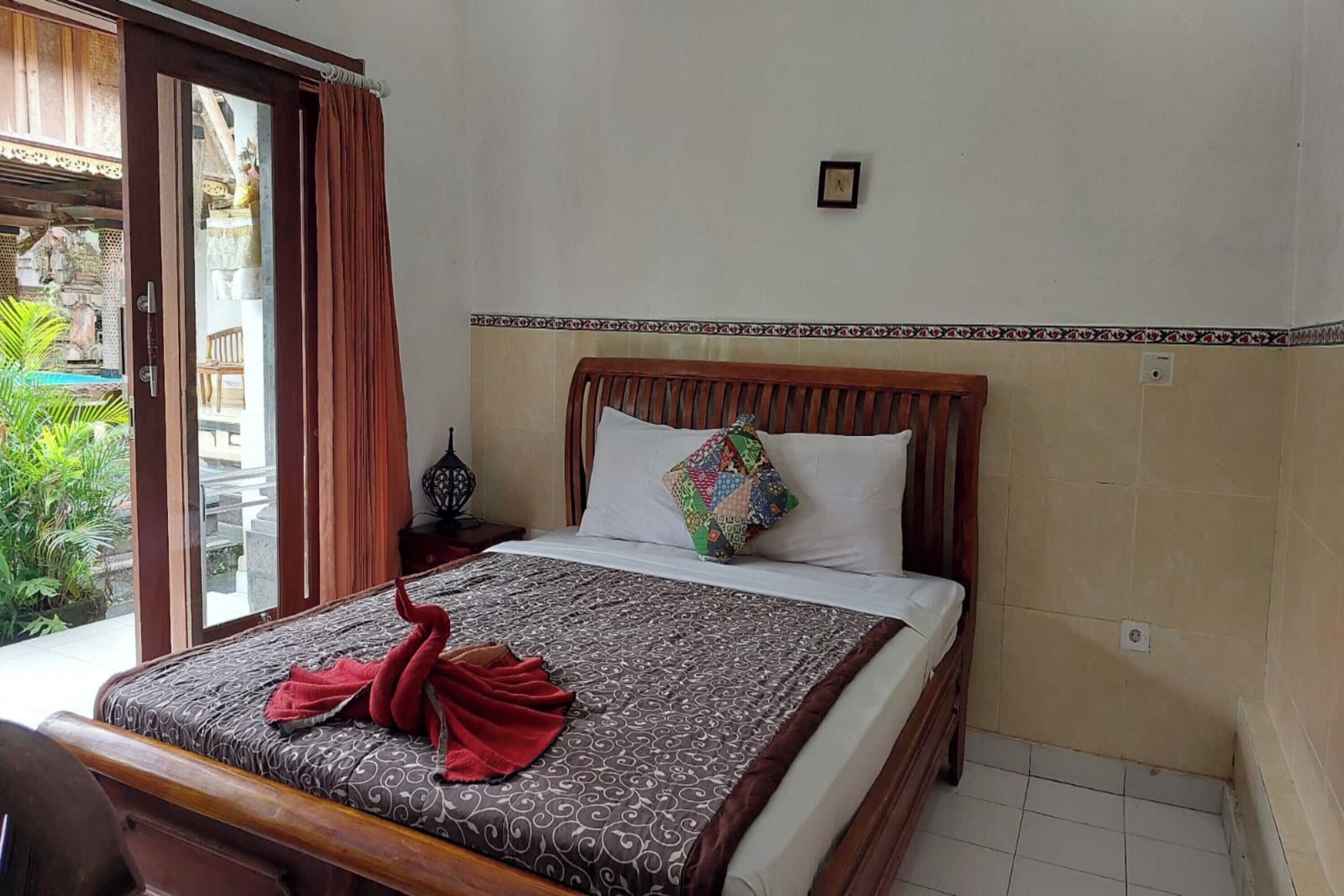 Super OYO Capital O Pondok Ayu Homestay