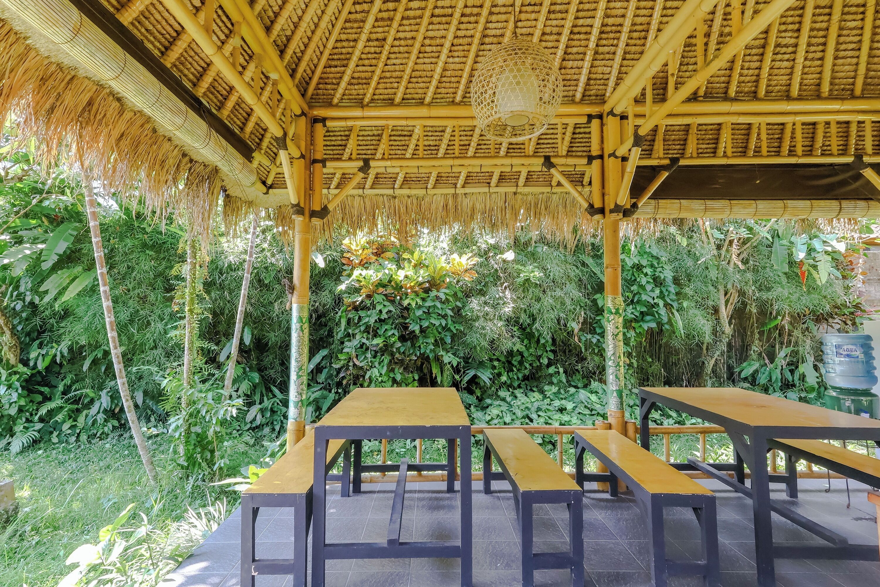 Taman Lituhayu Cottages