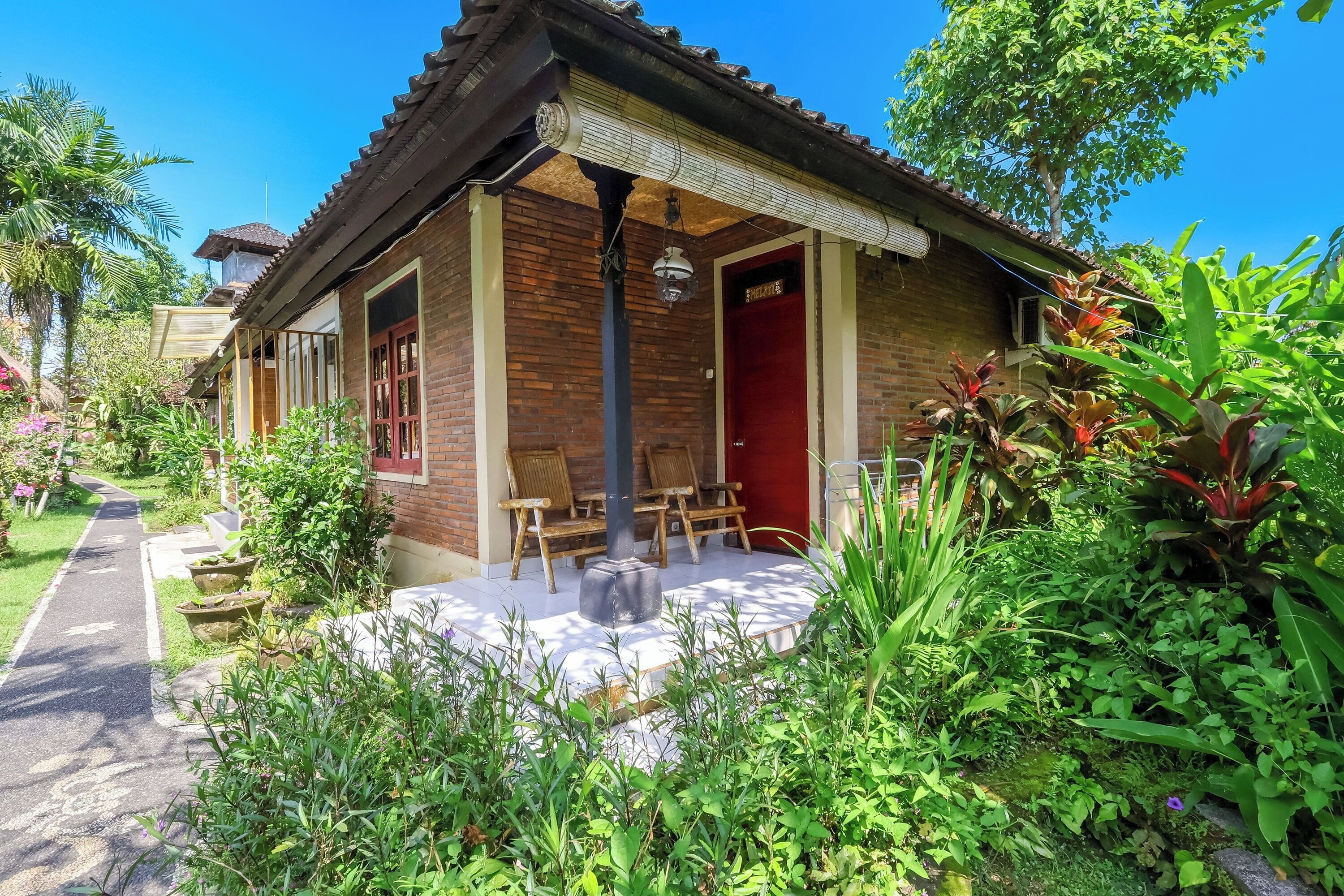 Taman Lituhayu Cottages