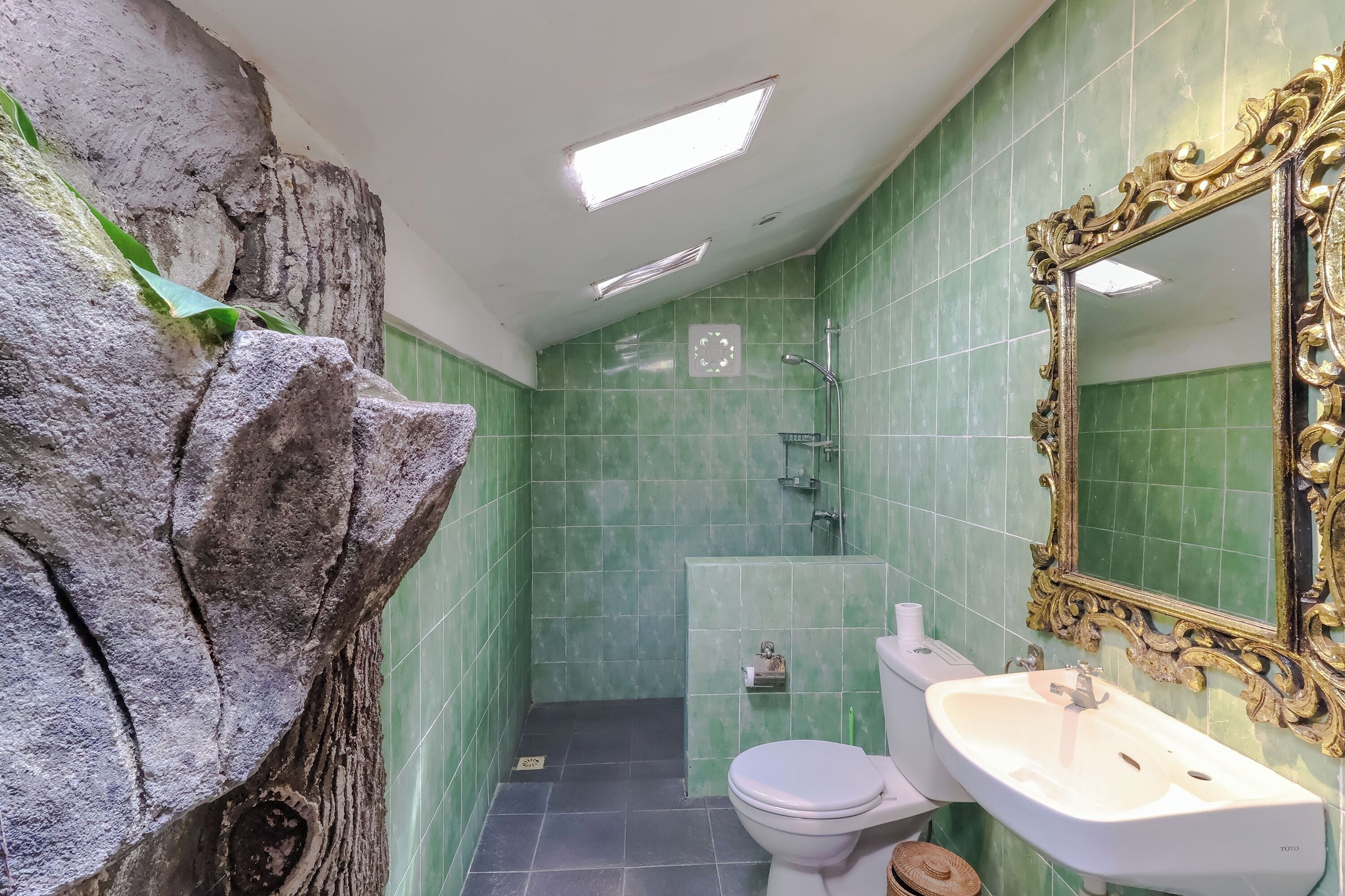 Taman Lituhayu Cottages