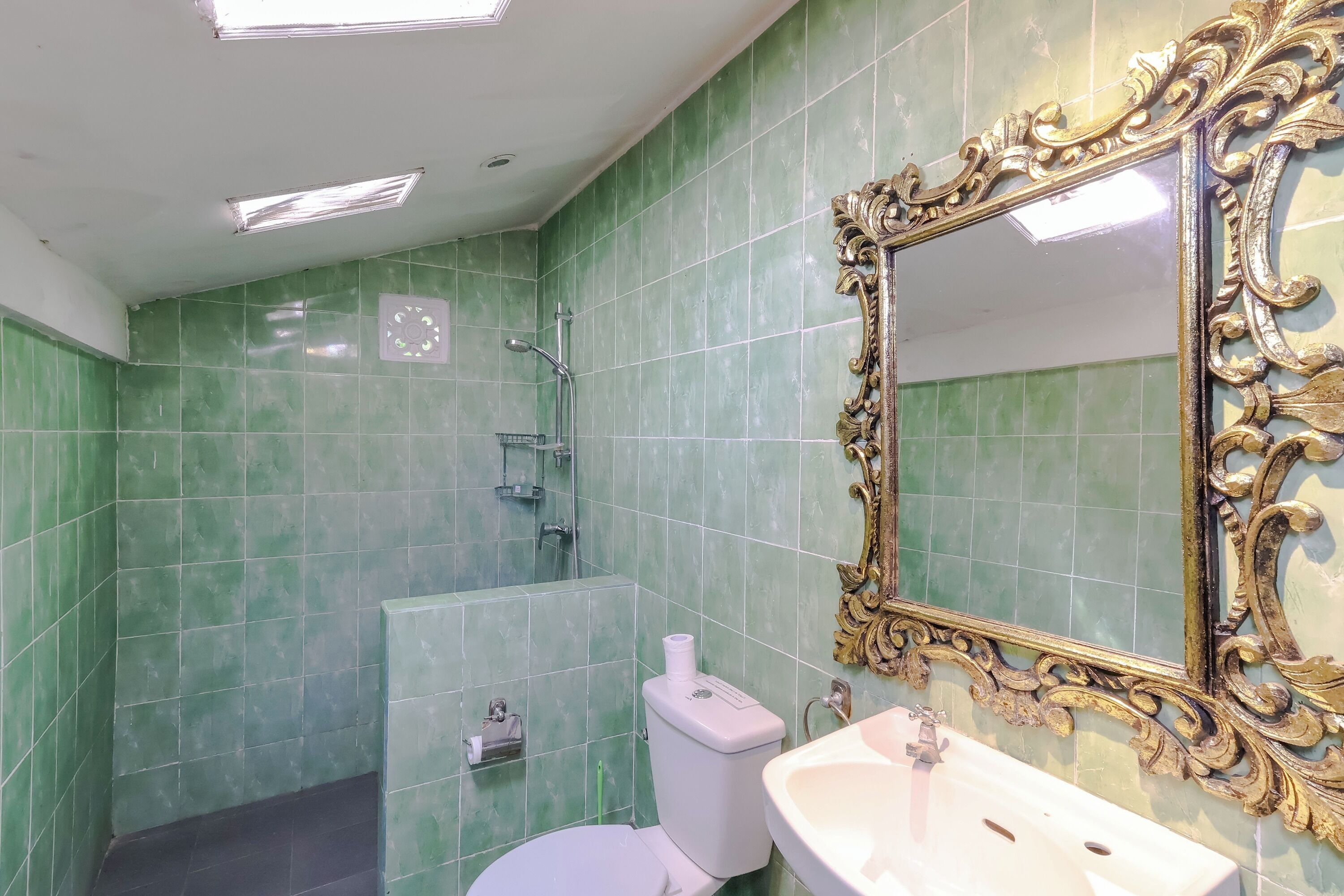 Taman Lituhayu Cottages