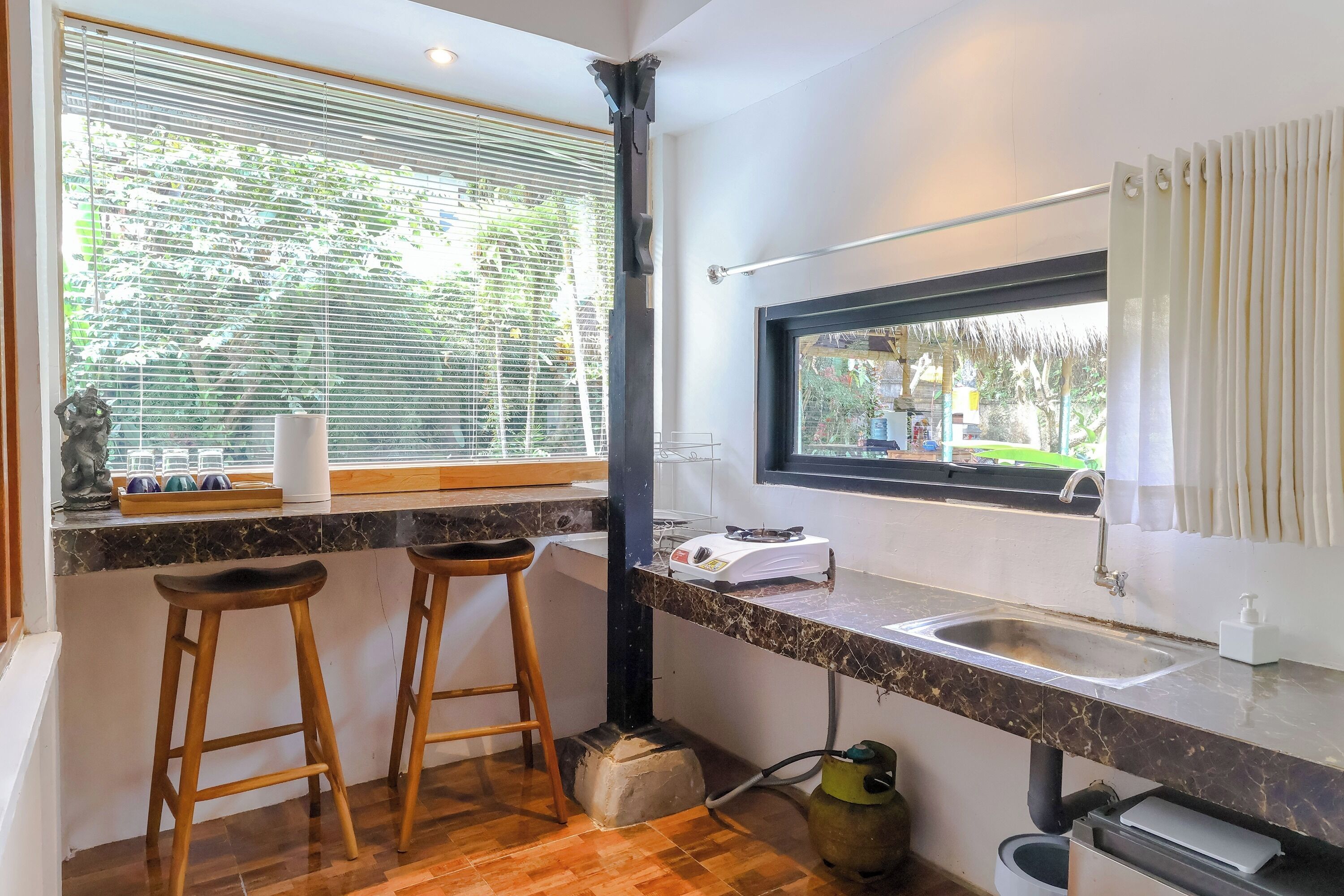 Taman Lituhayu Cottages