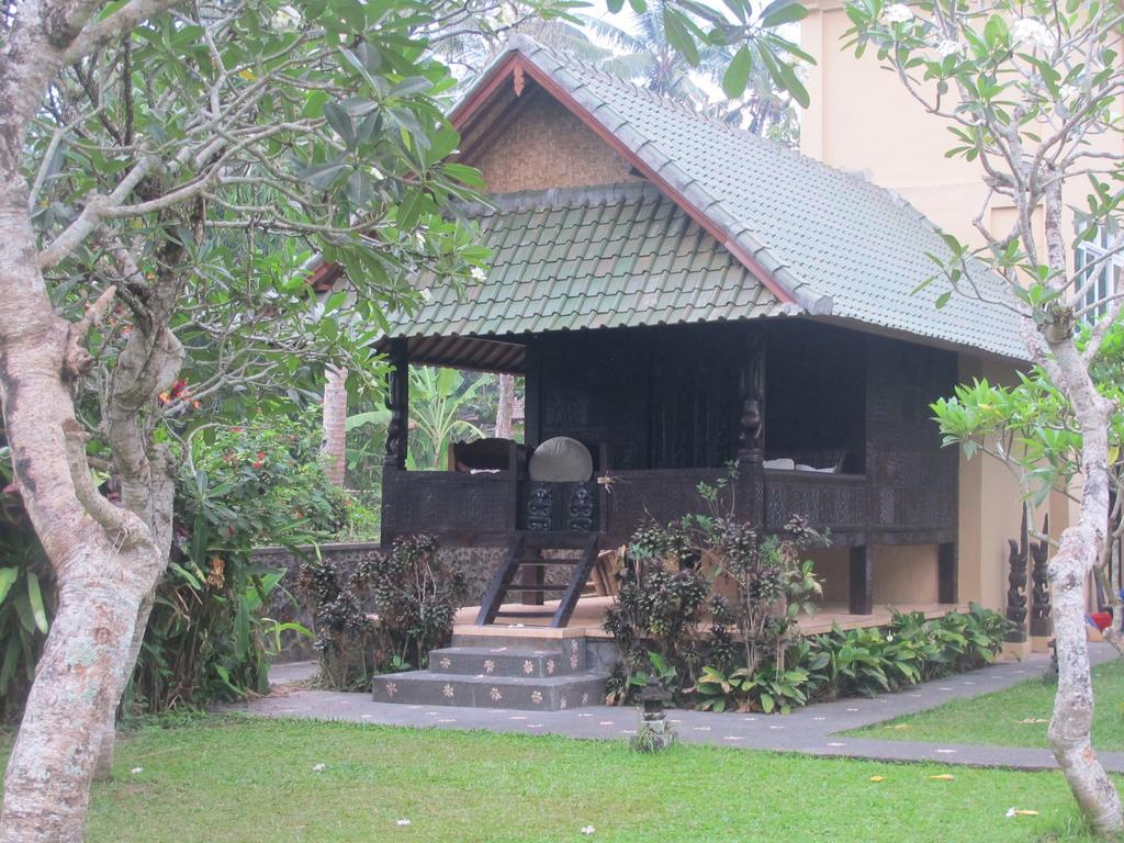 Tanah Merah Art Resort