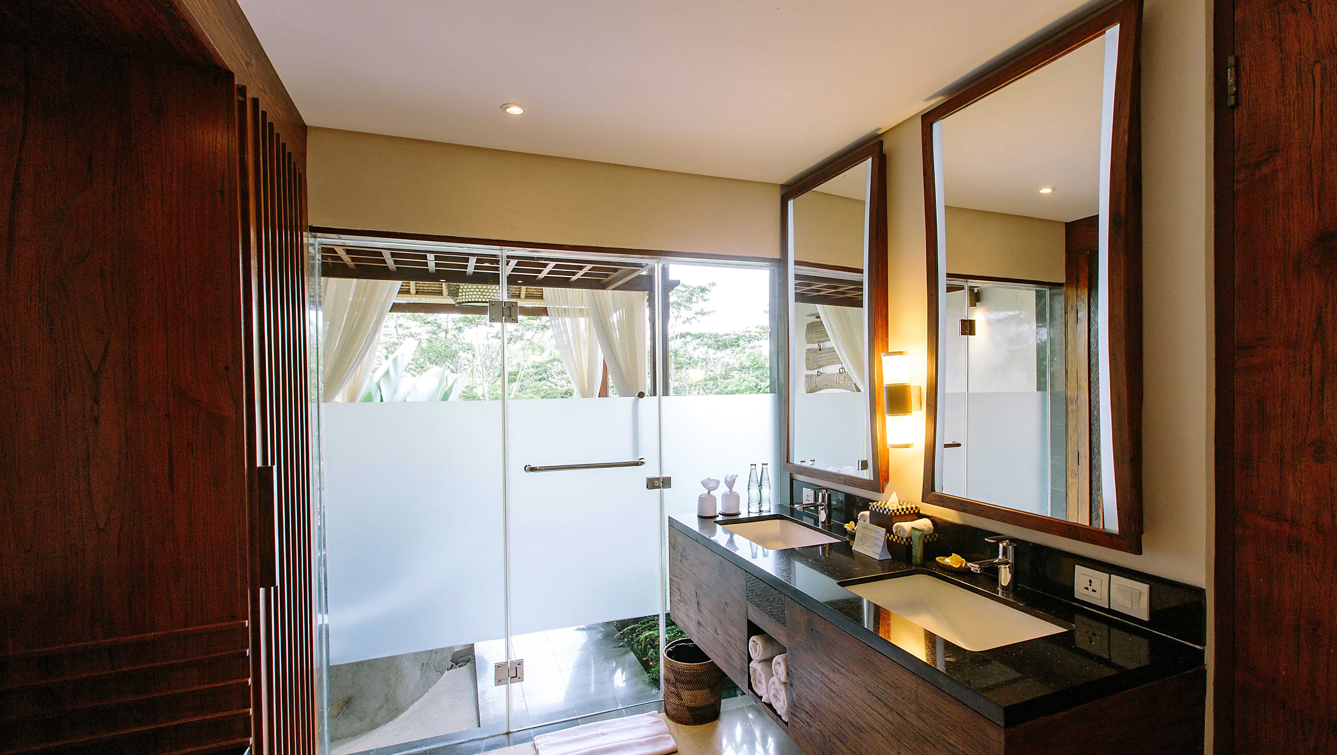 Tejaprana Resort & Spa