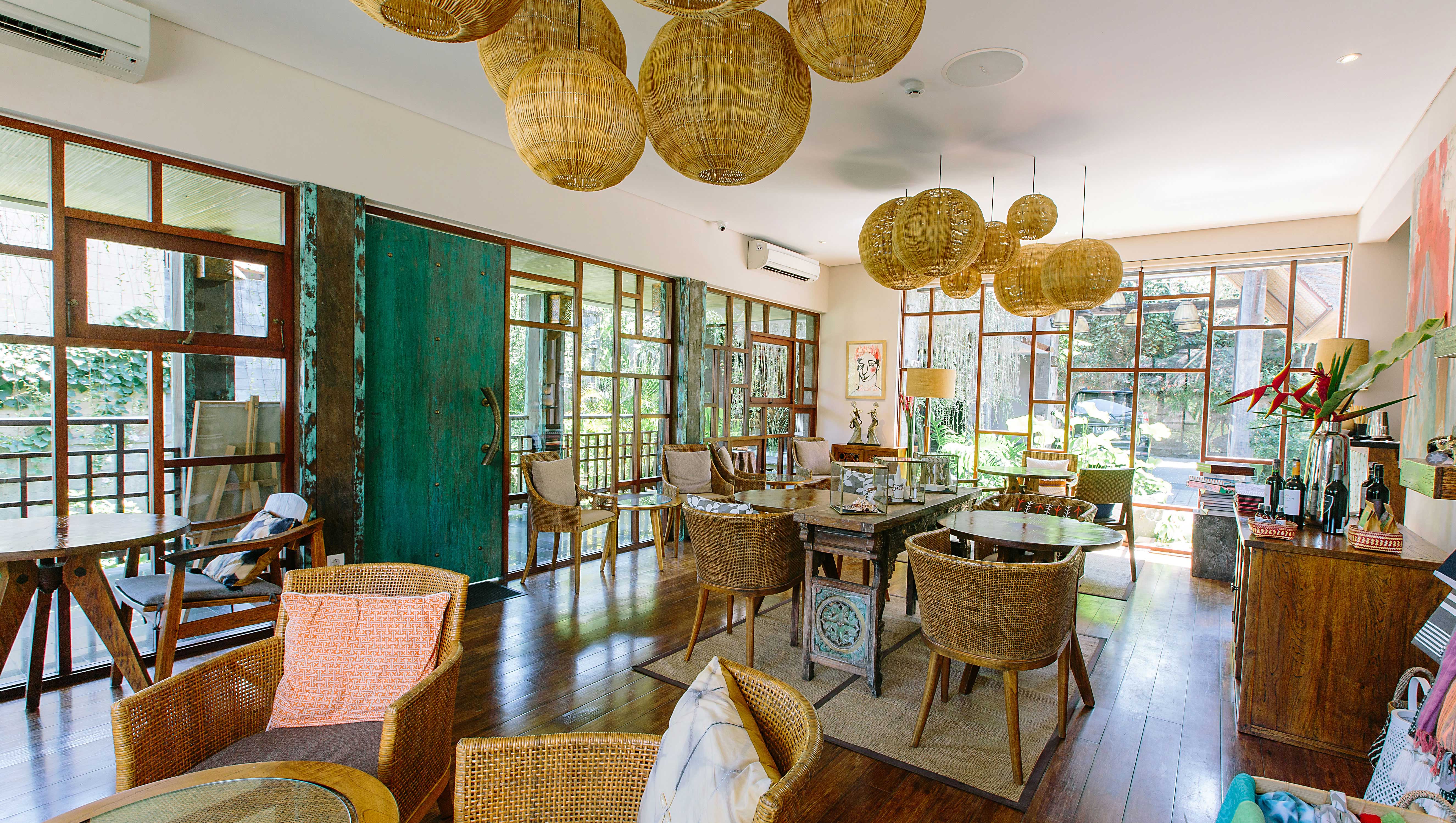 Tejaprana Resort & Spa