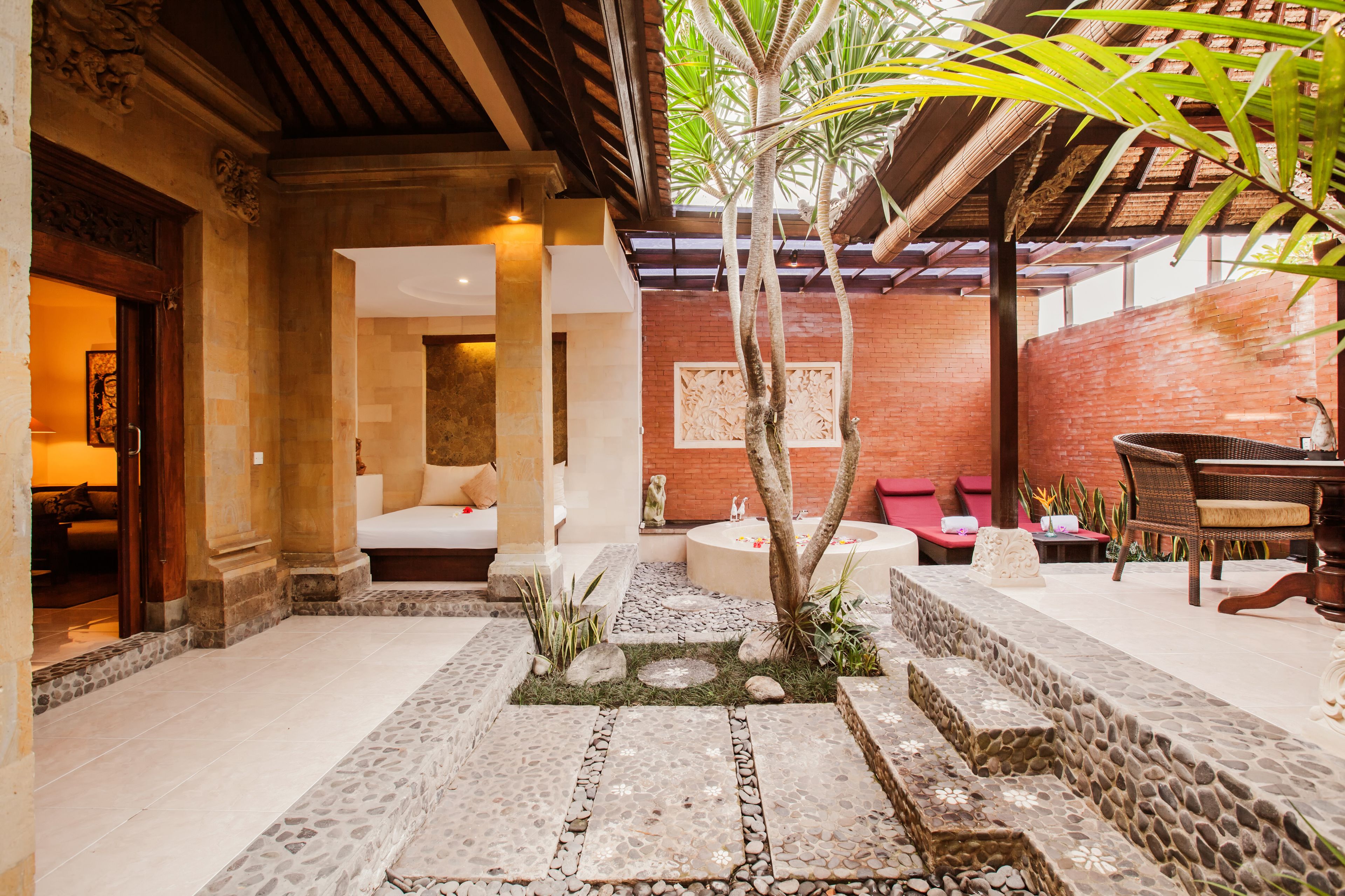 Tepi Sawah Villas