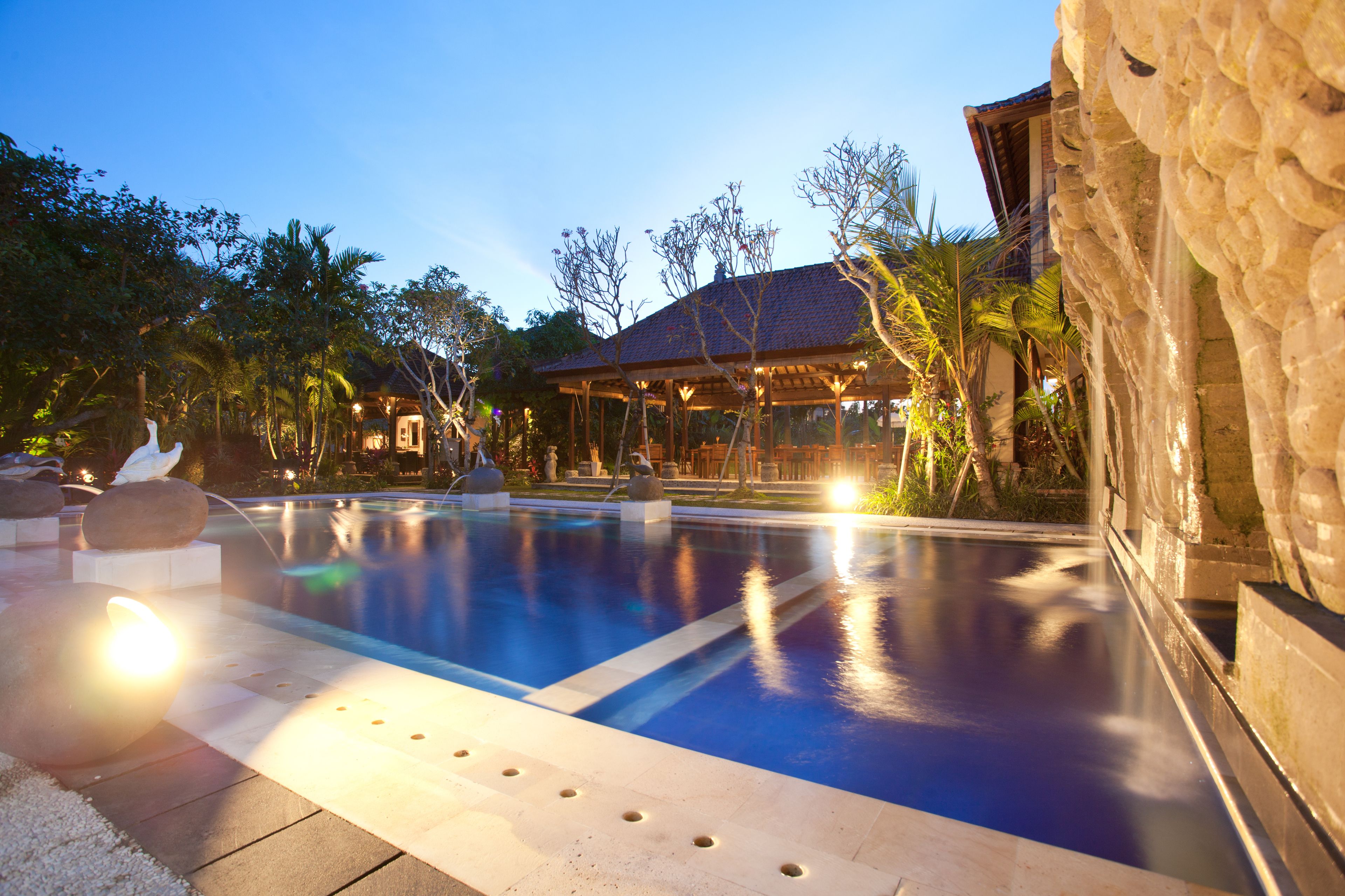 Tepi Sawah Villas