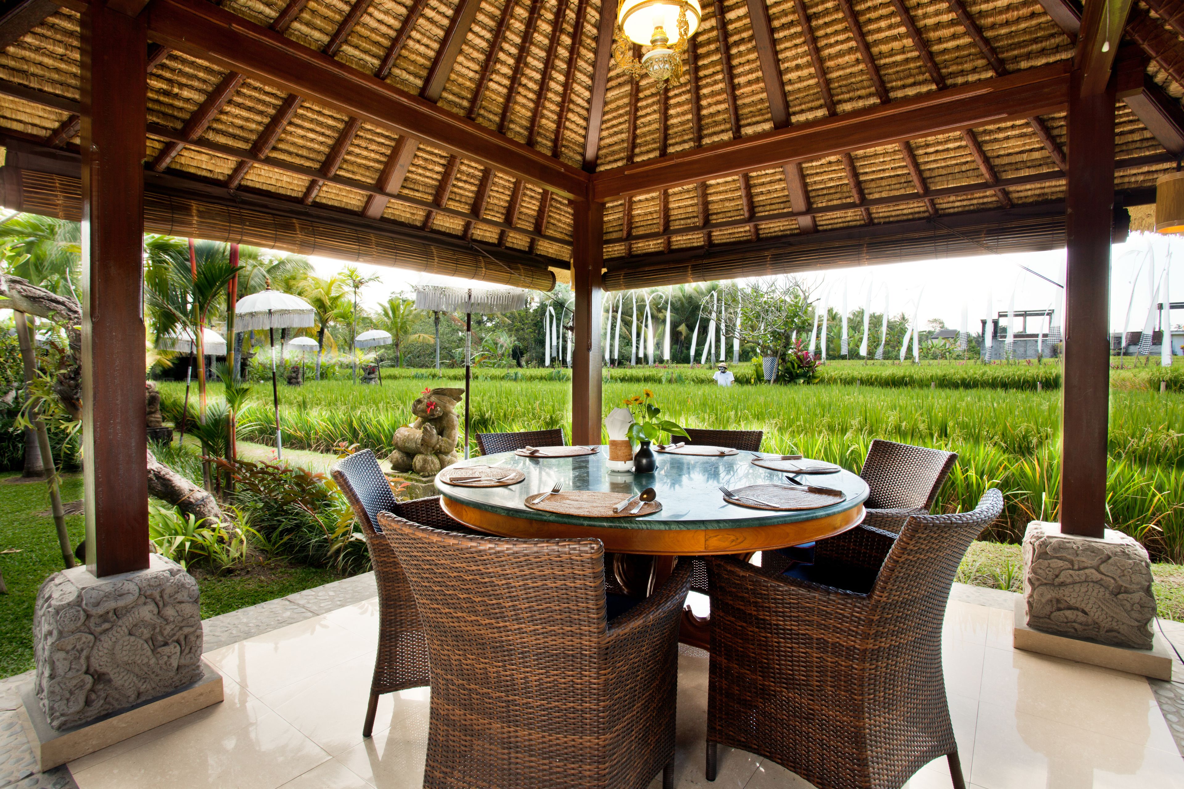 Tepi Sawah Villas