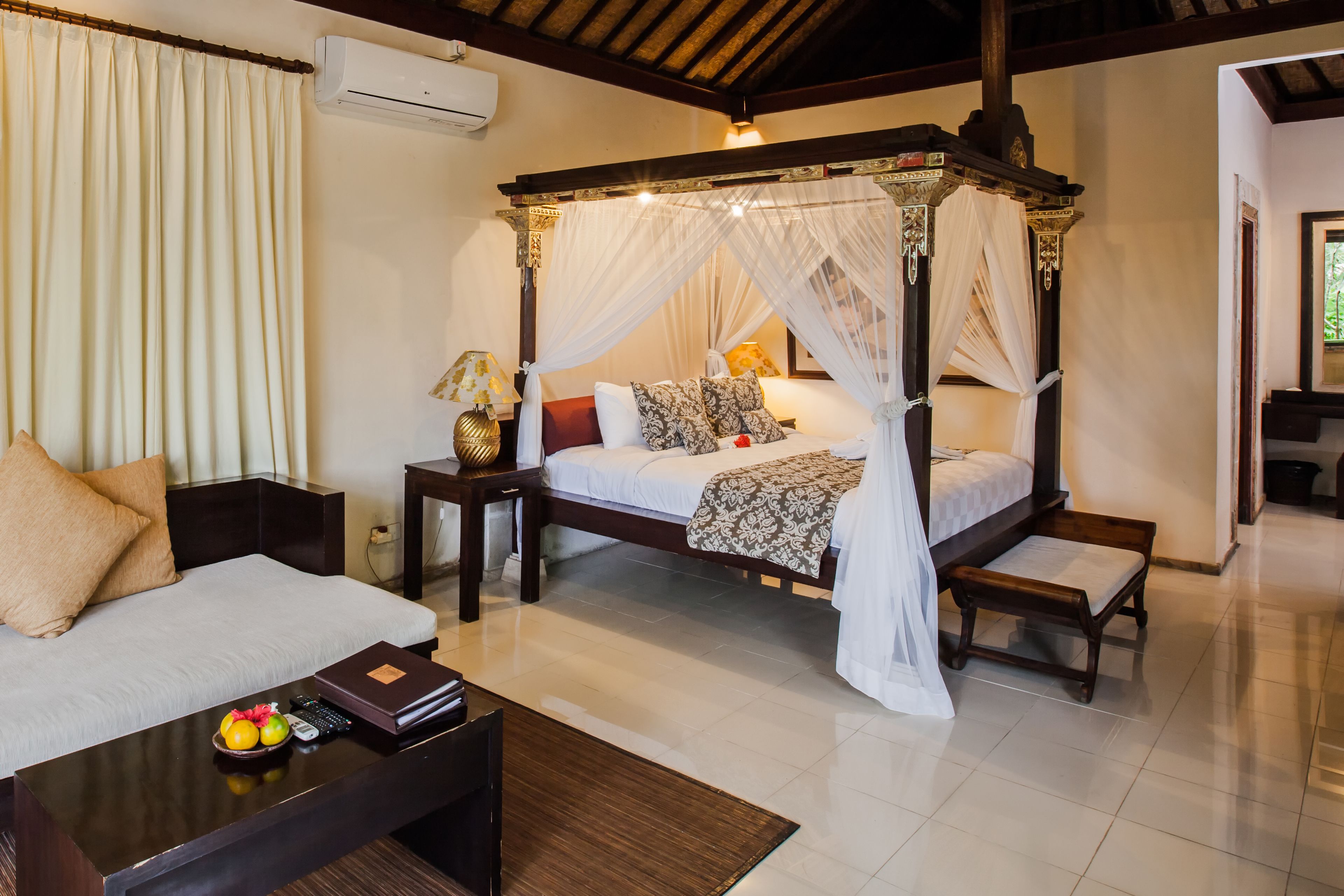 Tepi Sawah Villas