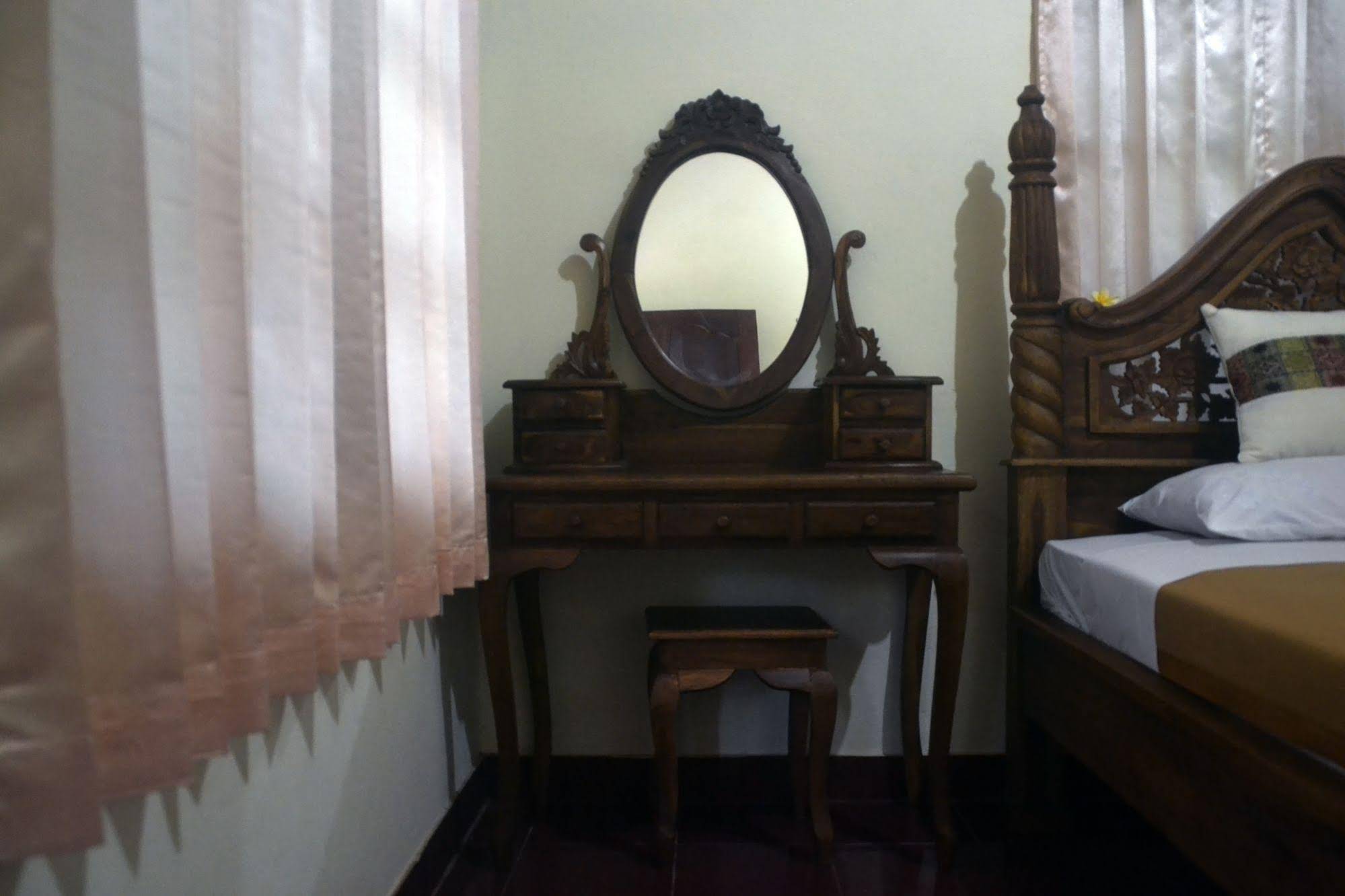 Oyo 1946 Terrace Campuhan
