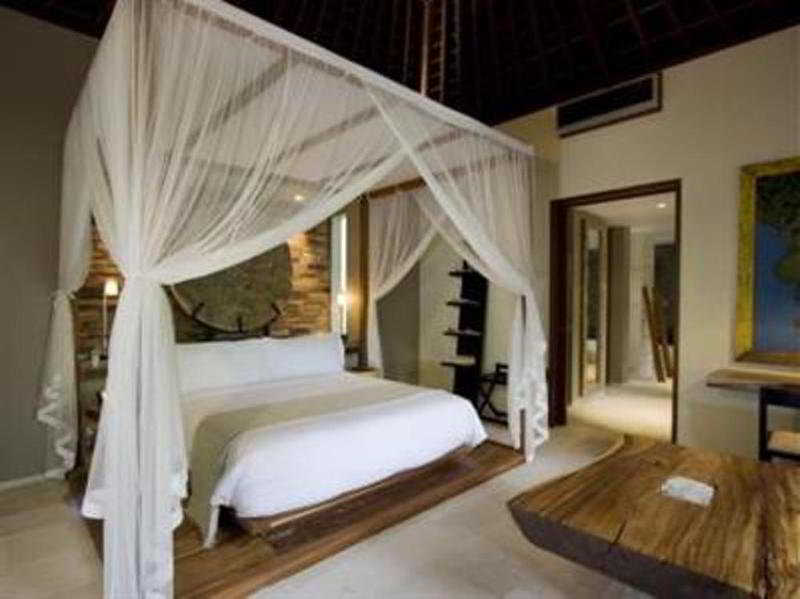 The Purist Villas & Spa