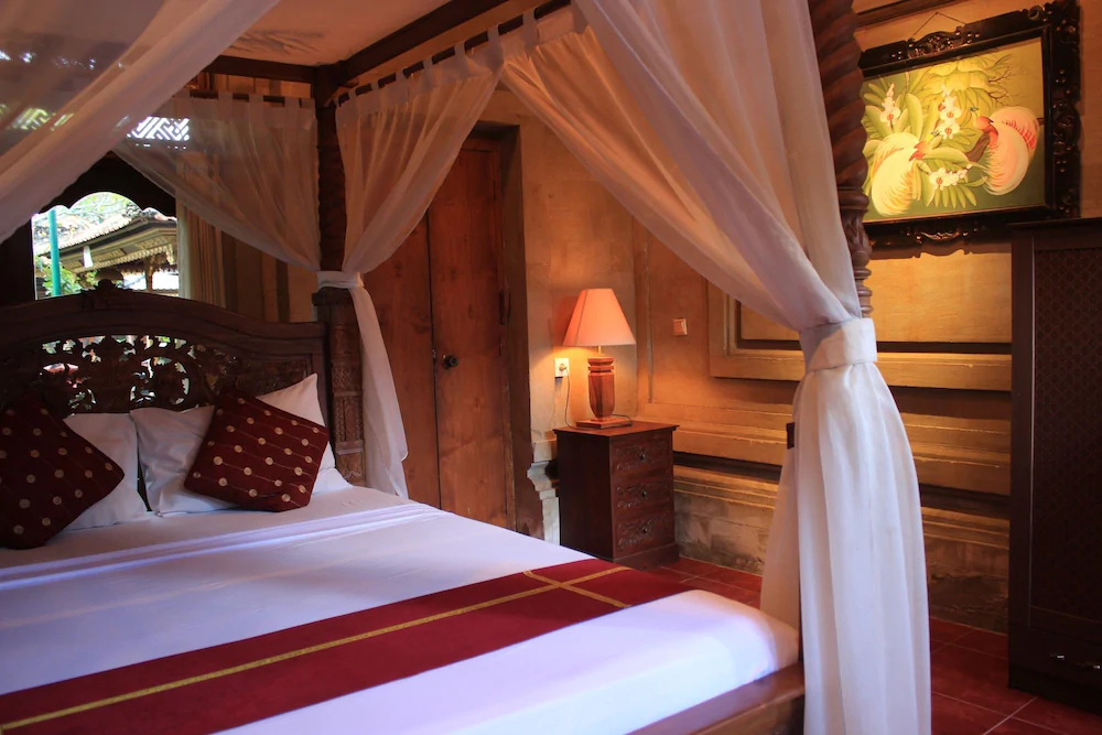Tungeh Inn