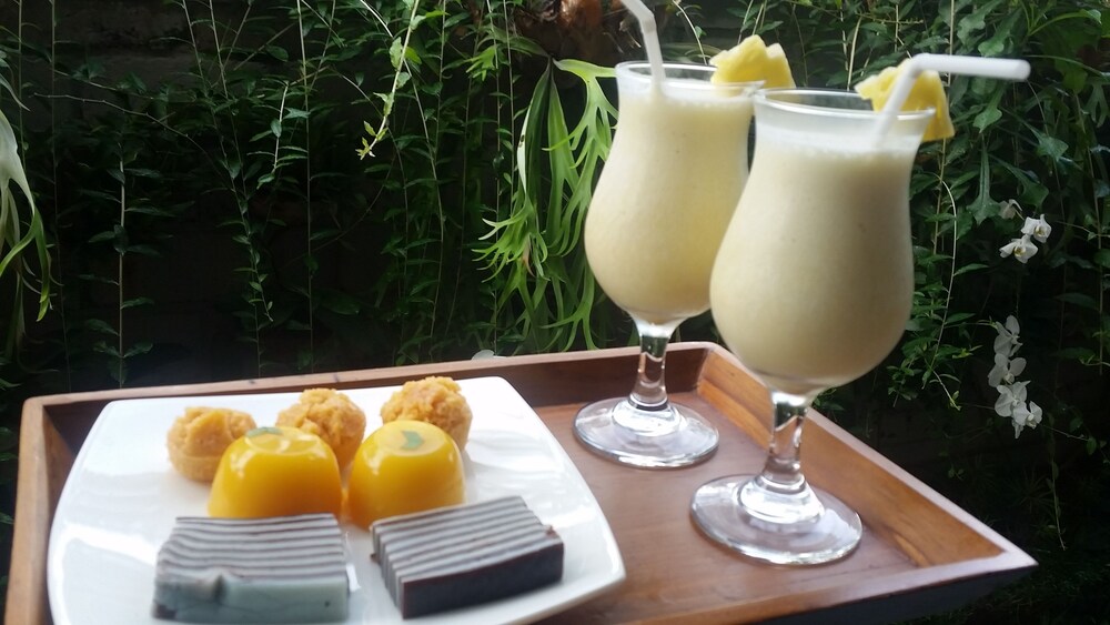 Ubud Paras Villa