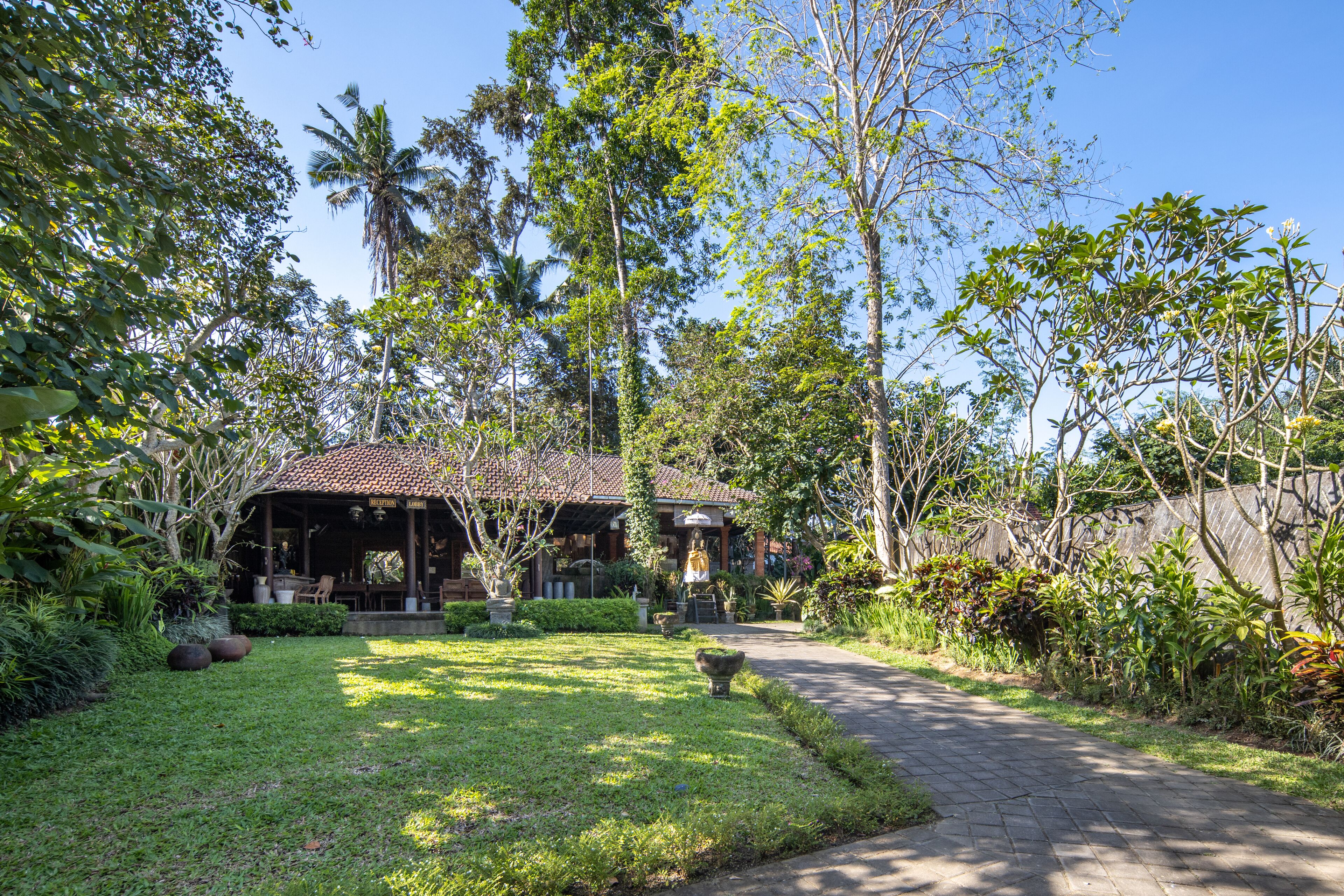 Ubud Raya Villa