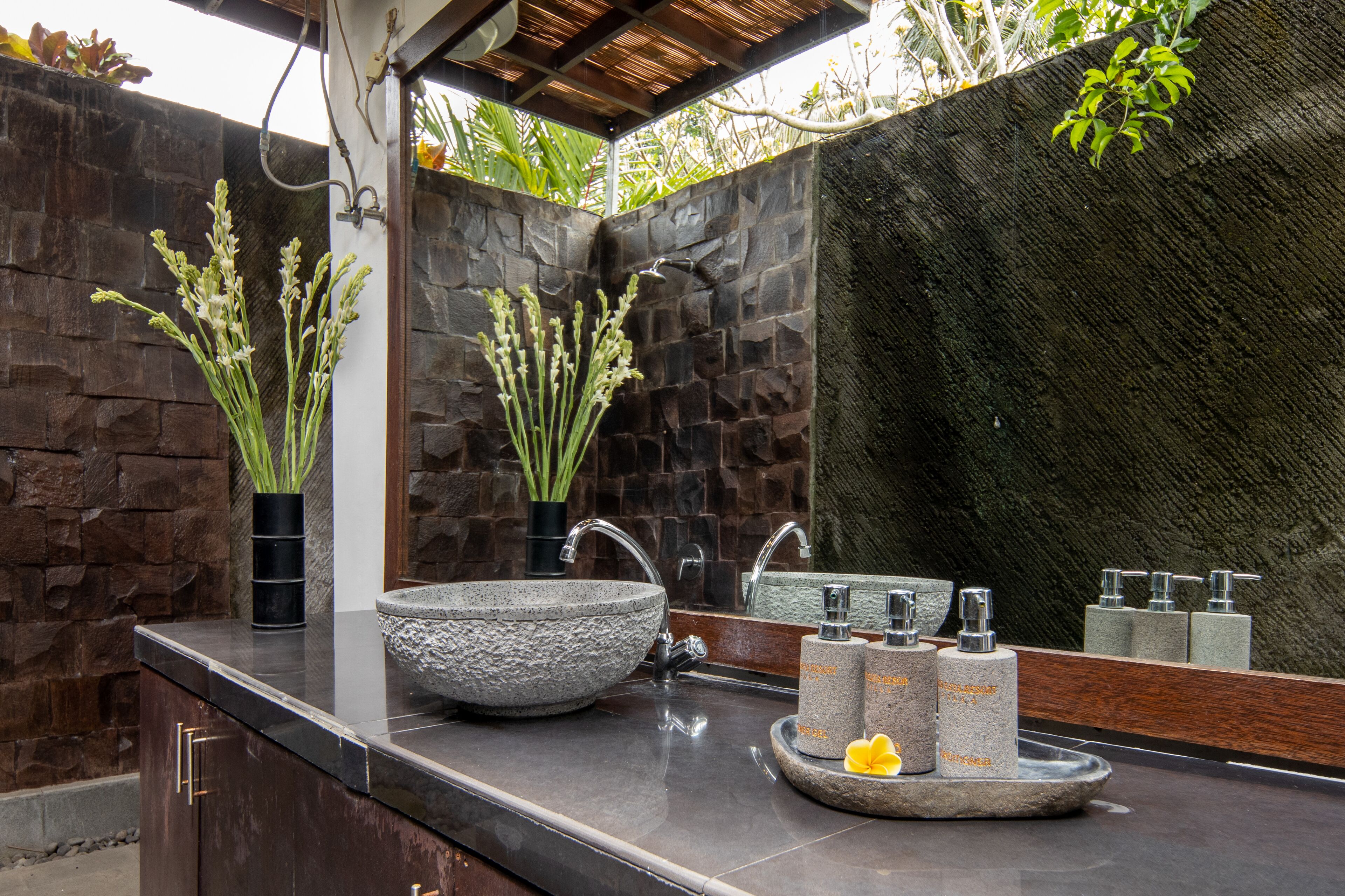 Ubud Raya Villa