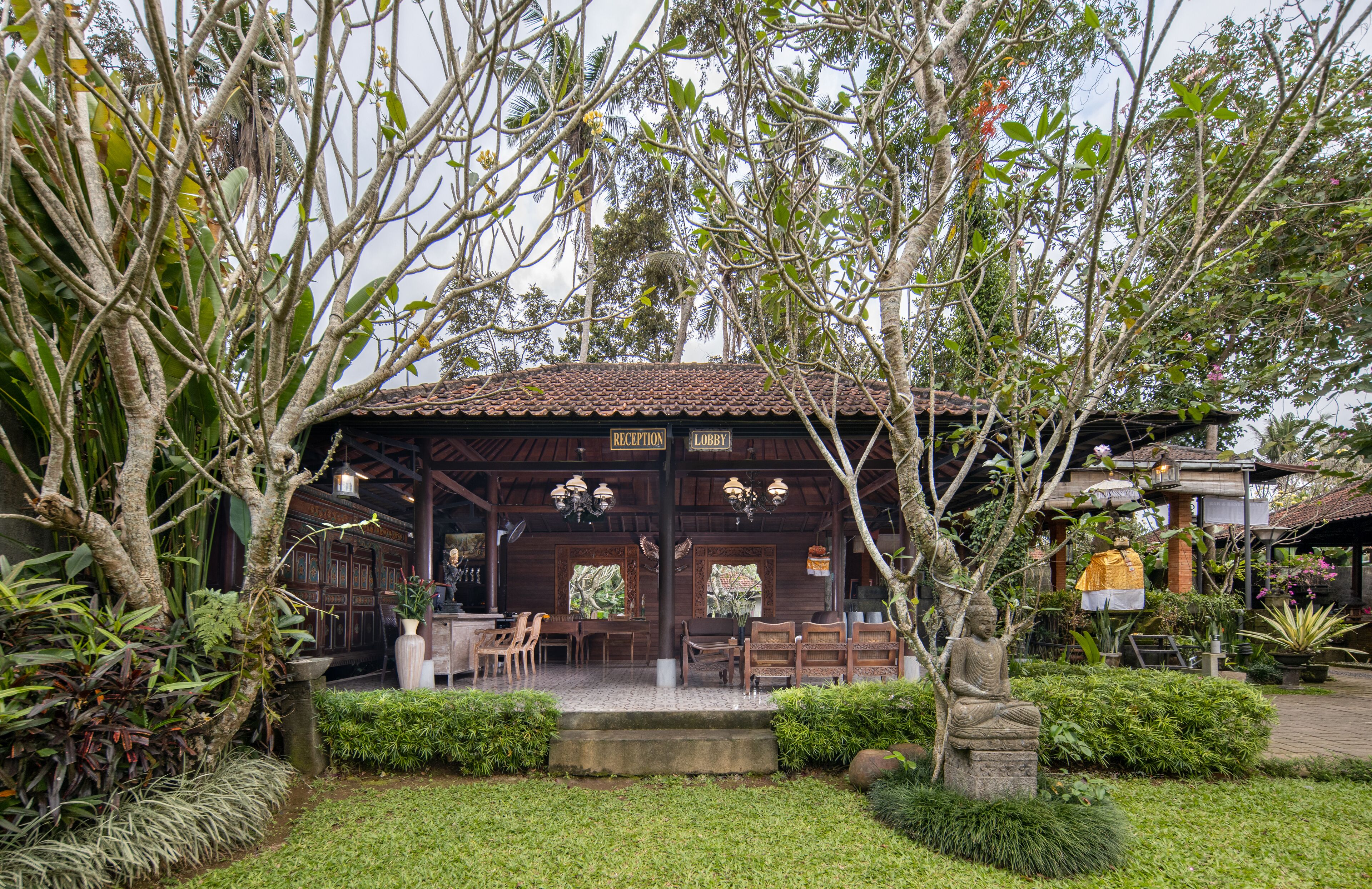 Ubud Raya Villa