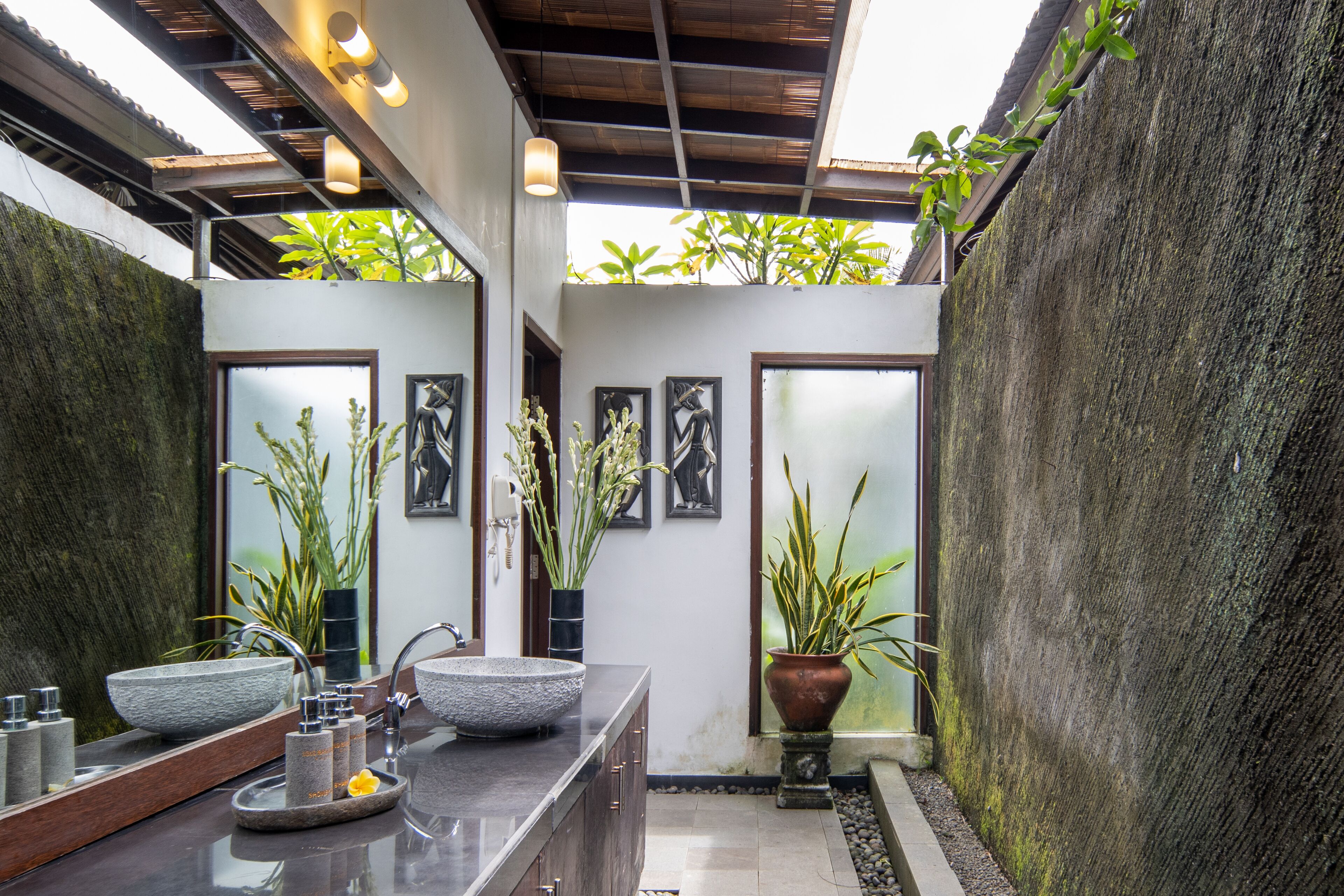 Ubud Raya Villa