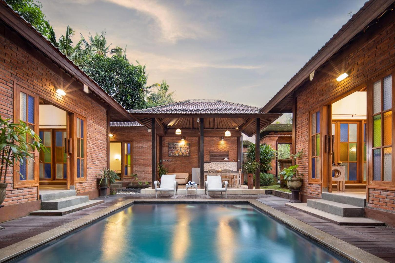 Ubud Raya Villa