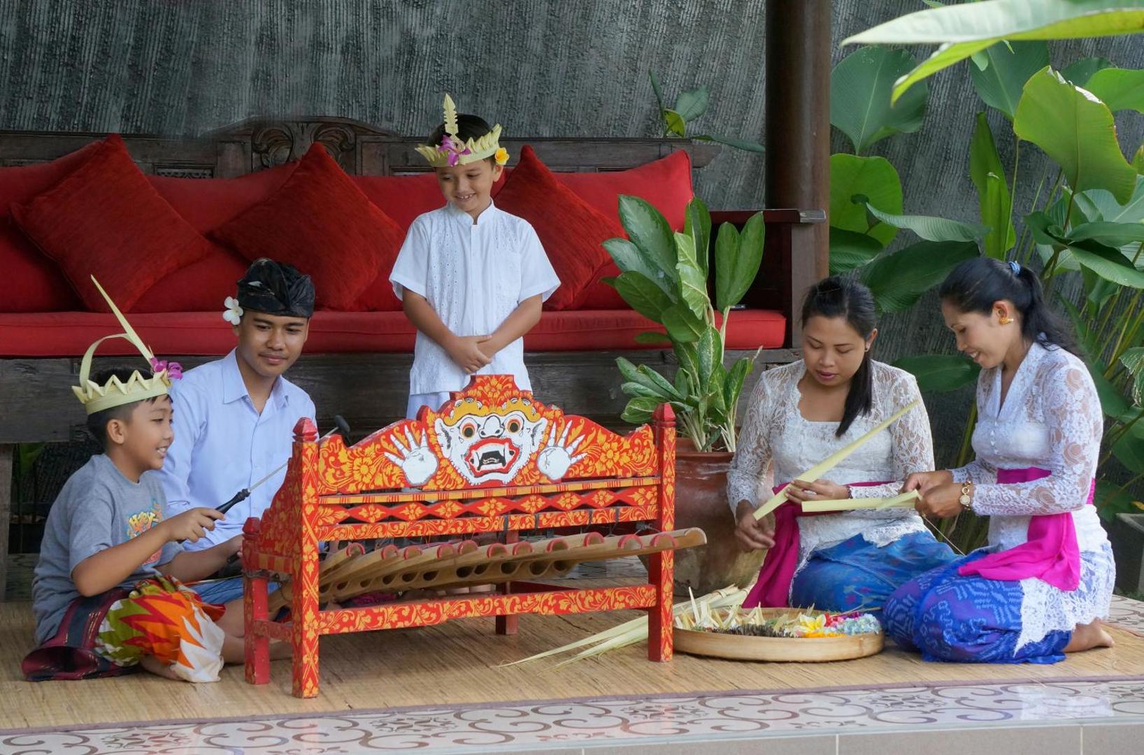 Ubud Raya Villa