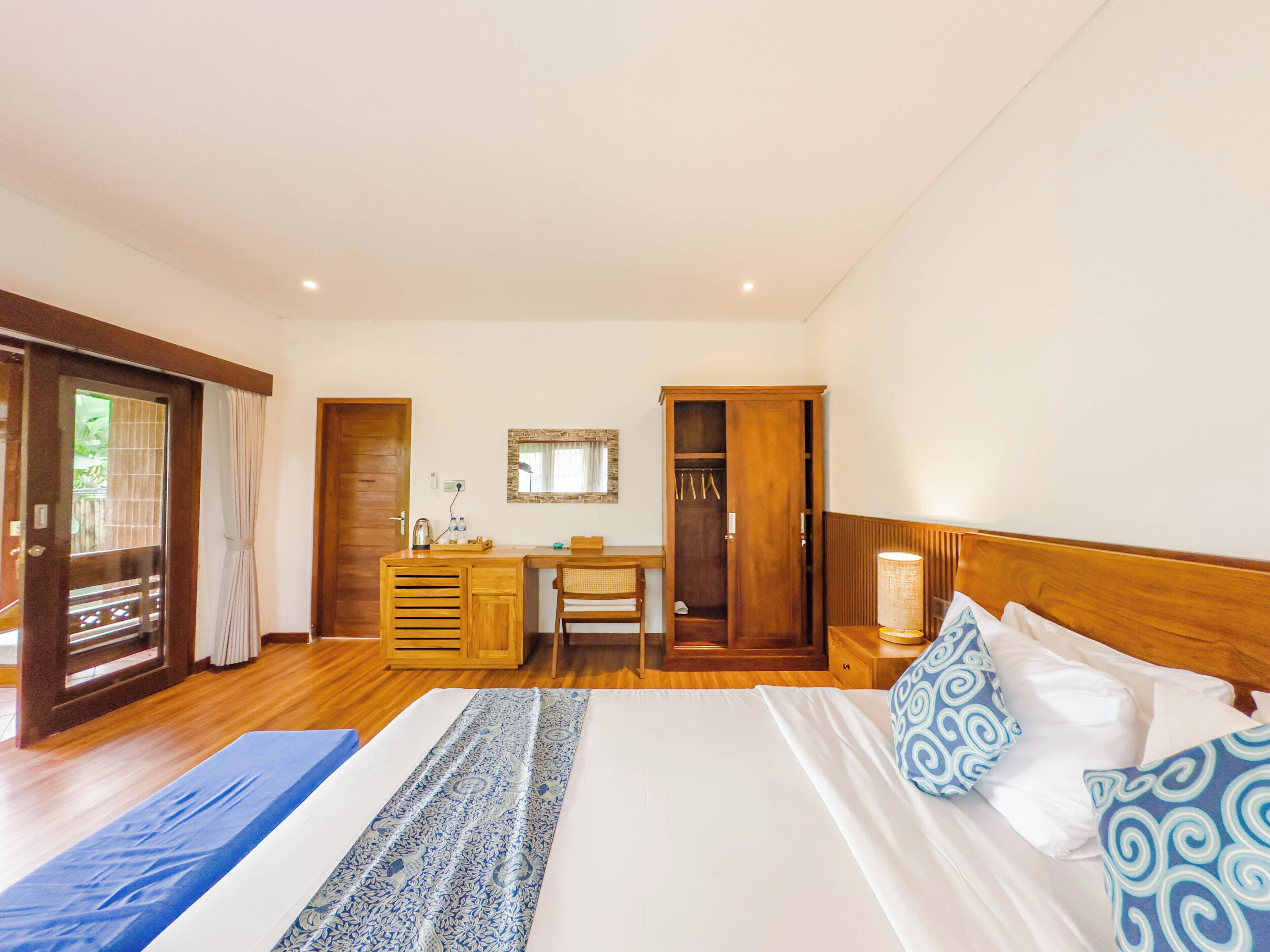 Ubud Shanti Rice Field House by Supala