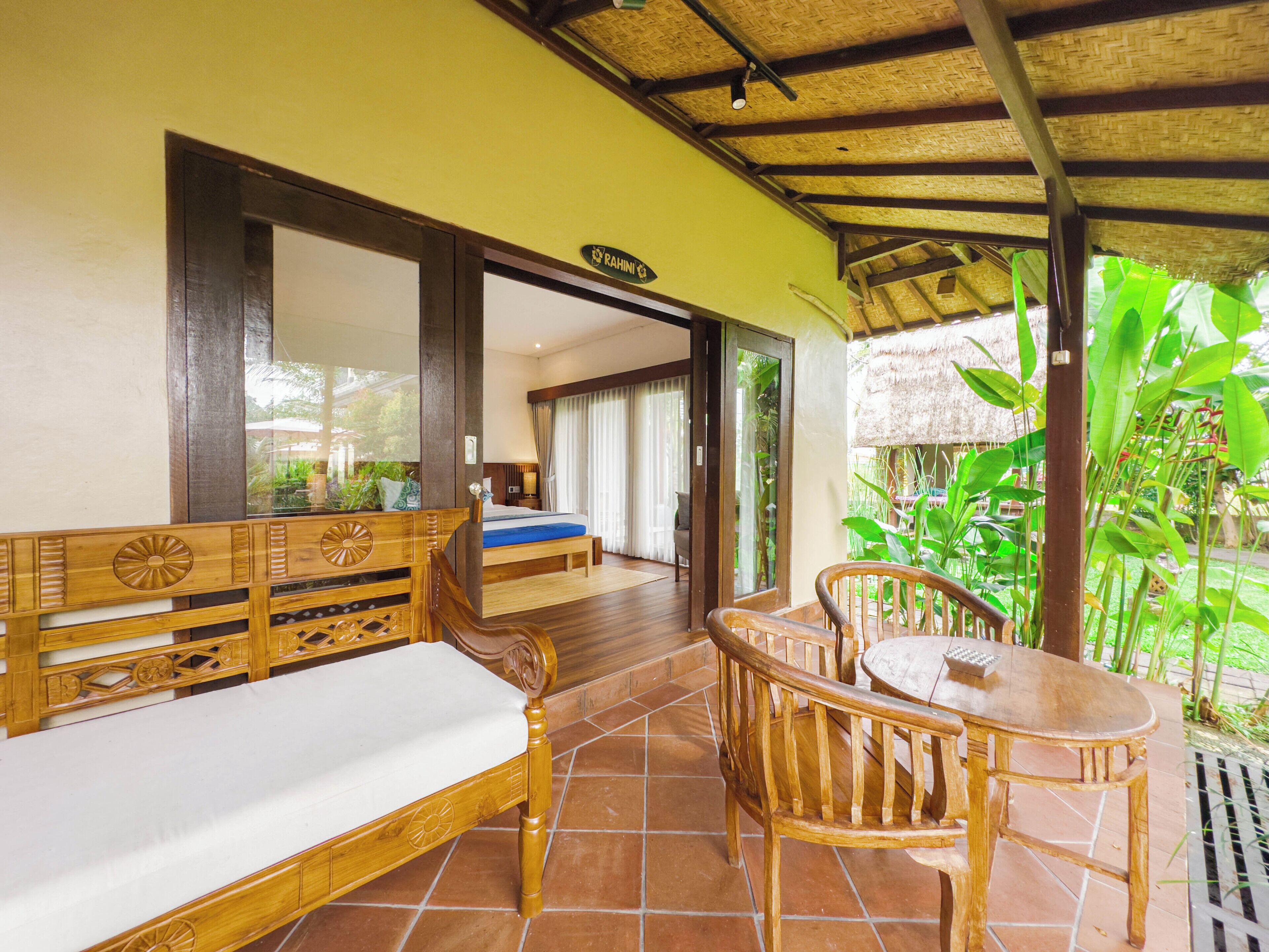 Ubud Shanti Rice Field House by Supala