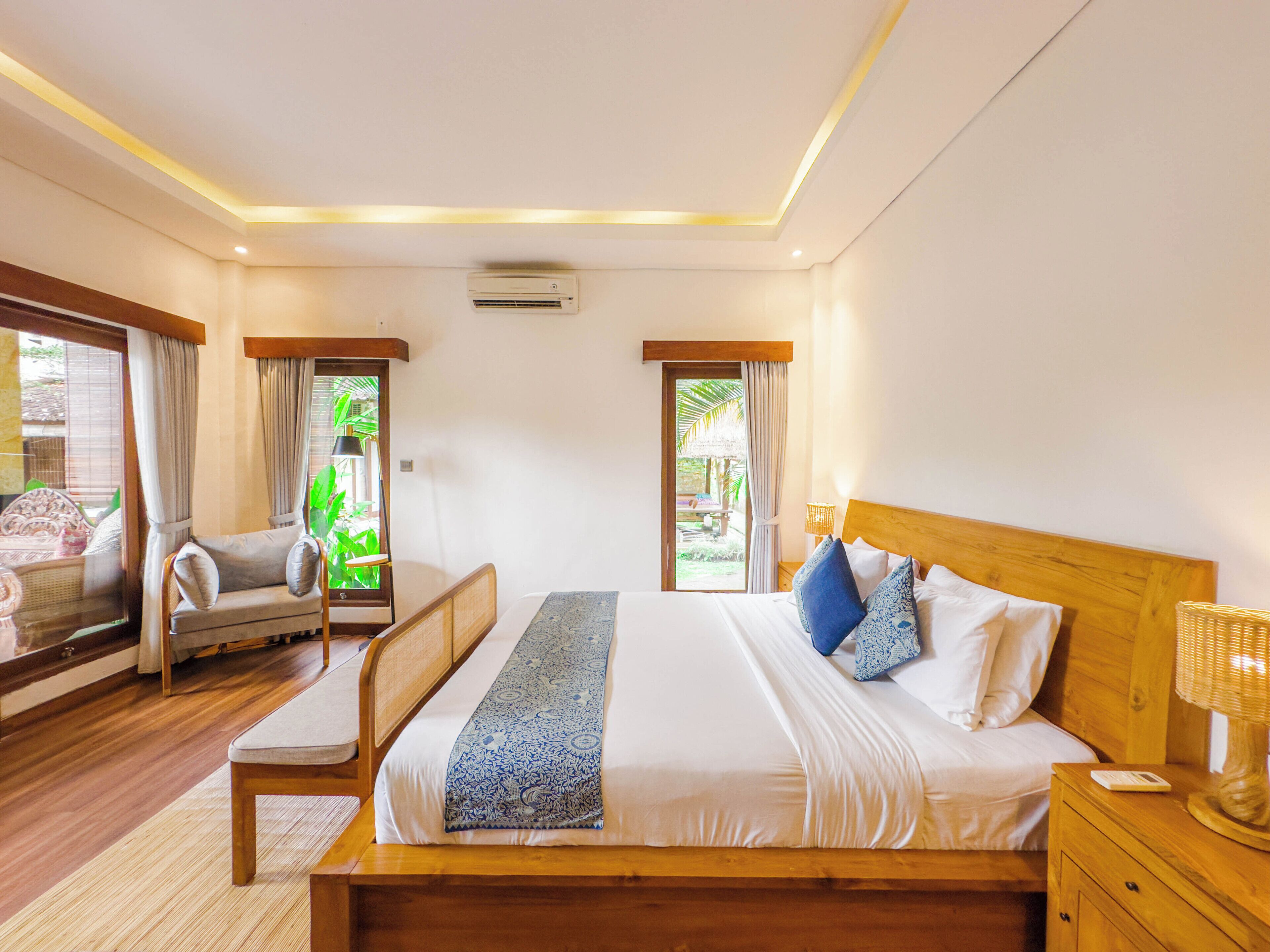 Ubud Shanti Rice Field House by Supala