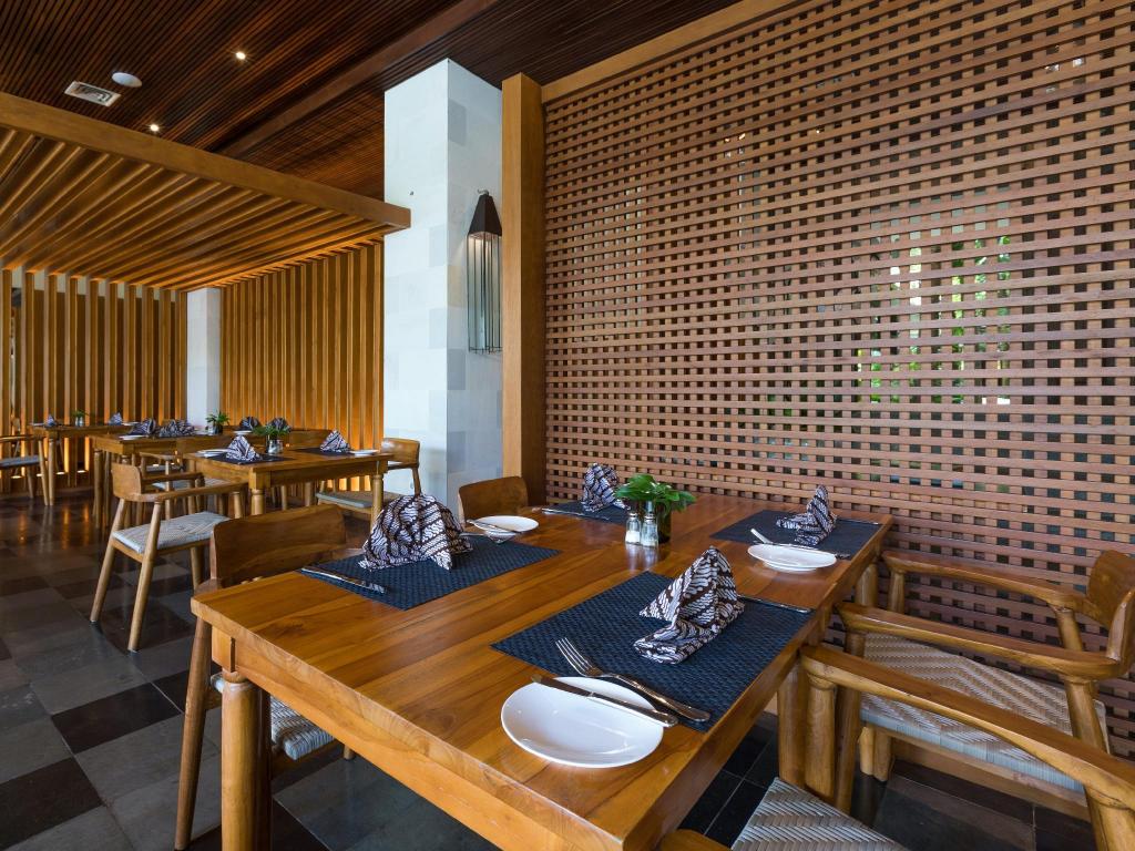 Ubud Village Hotel