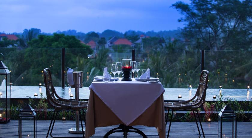 Ubud Village Hotel