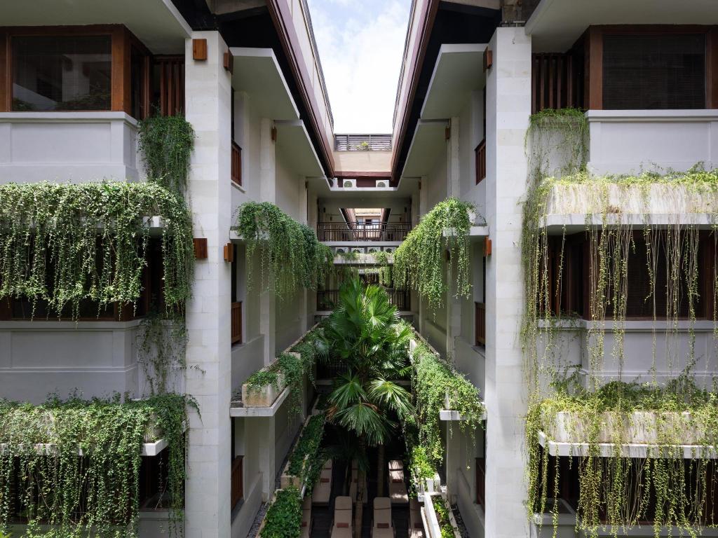 Ubud Village Hotel
