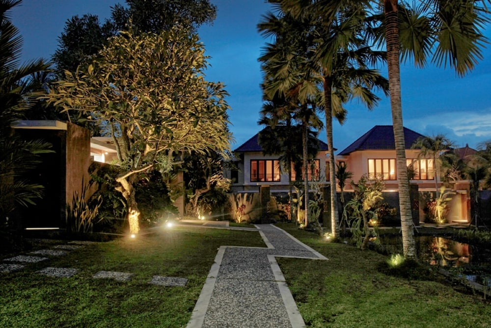 Umae Villa