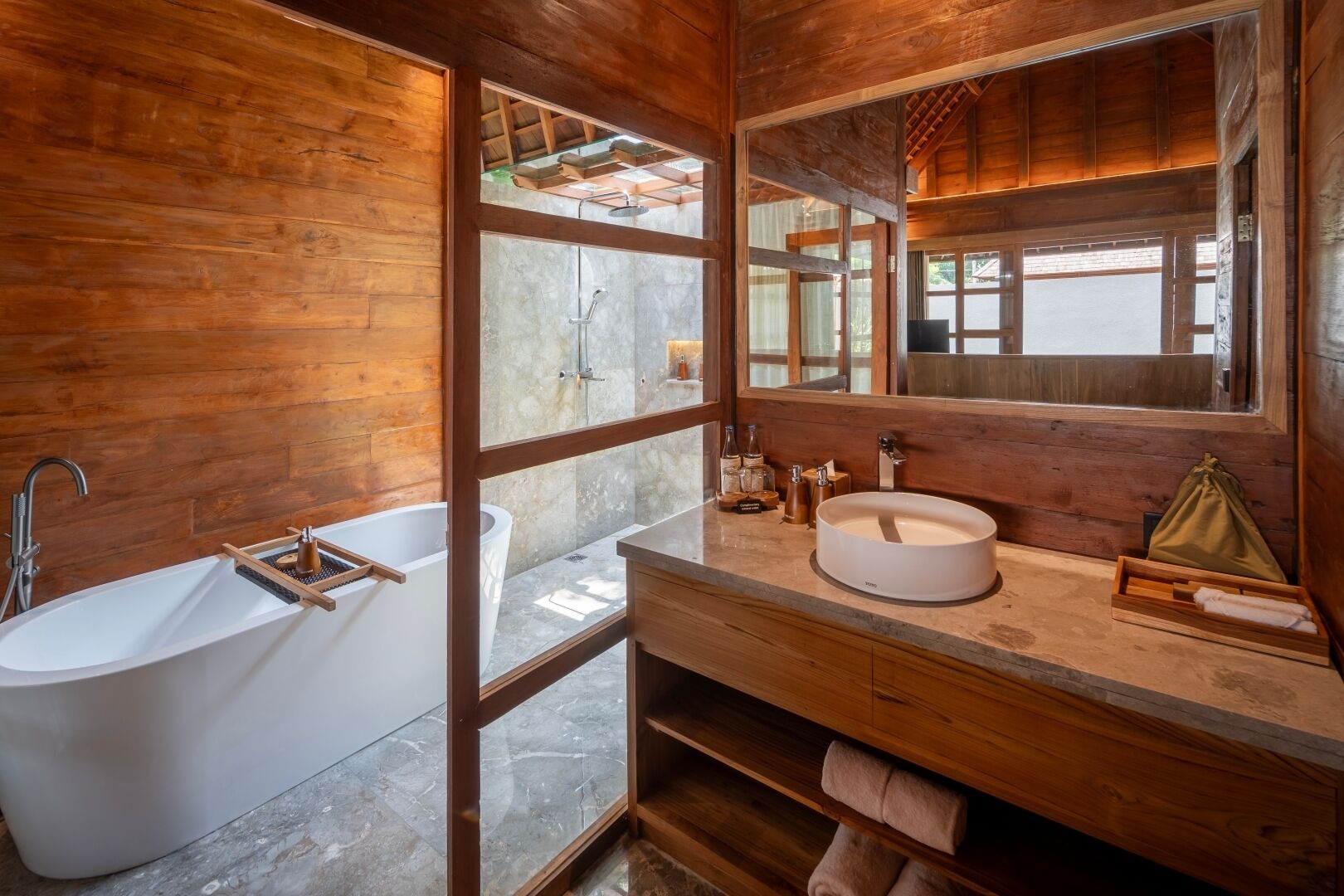 Unagi Wooden Villas by Emana