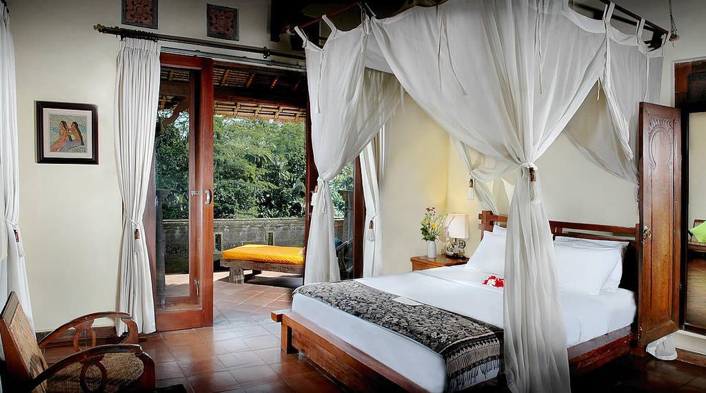 Villa Awang Awang