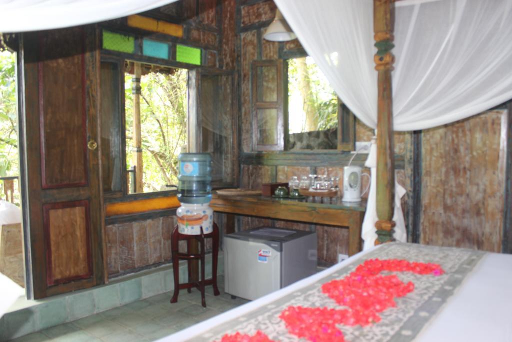 Villa Awang Awang