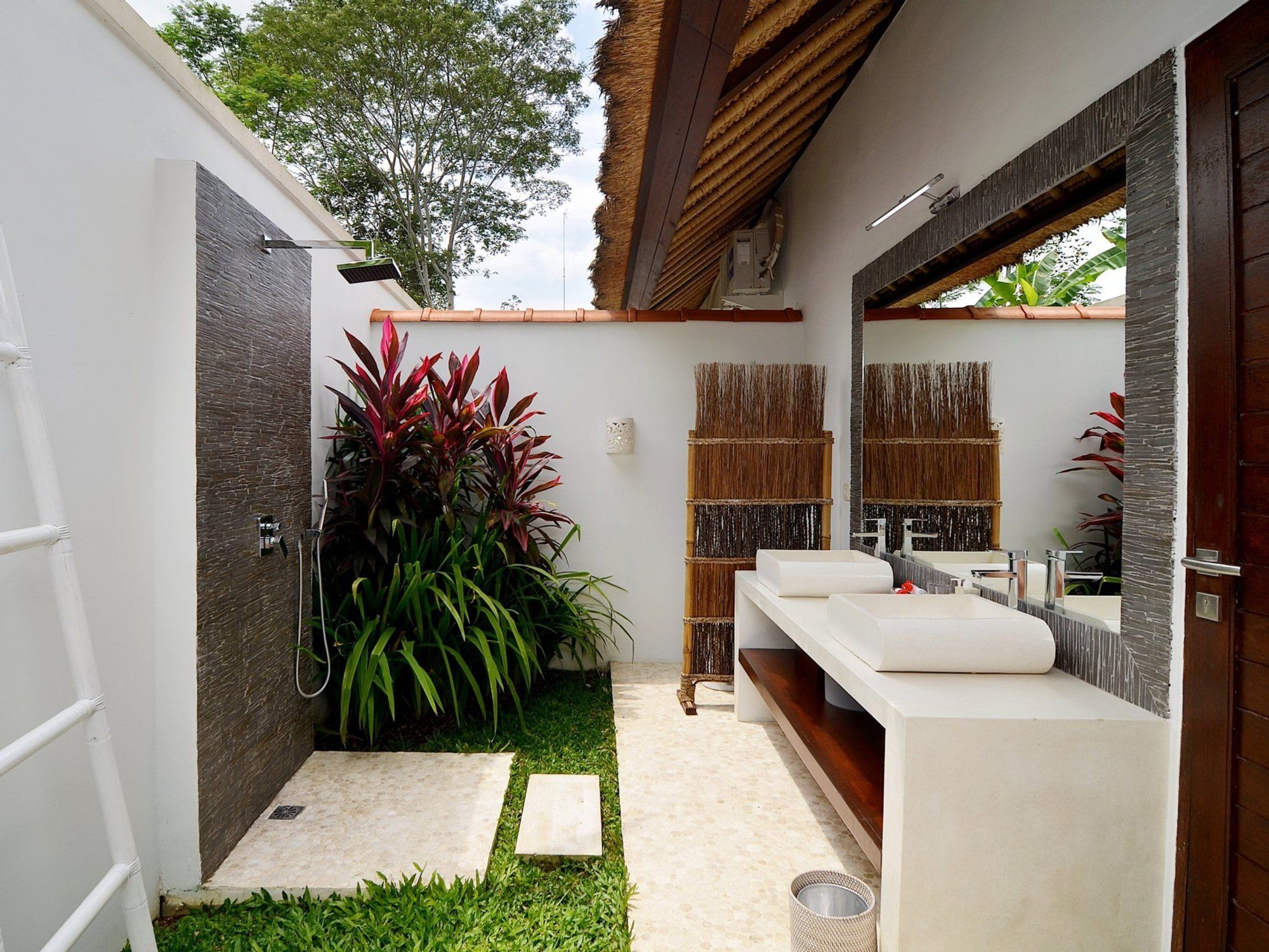 Villa Candi Kecil Tujuh