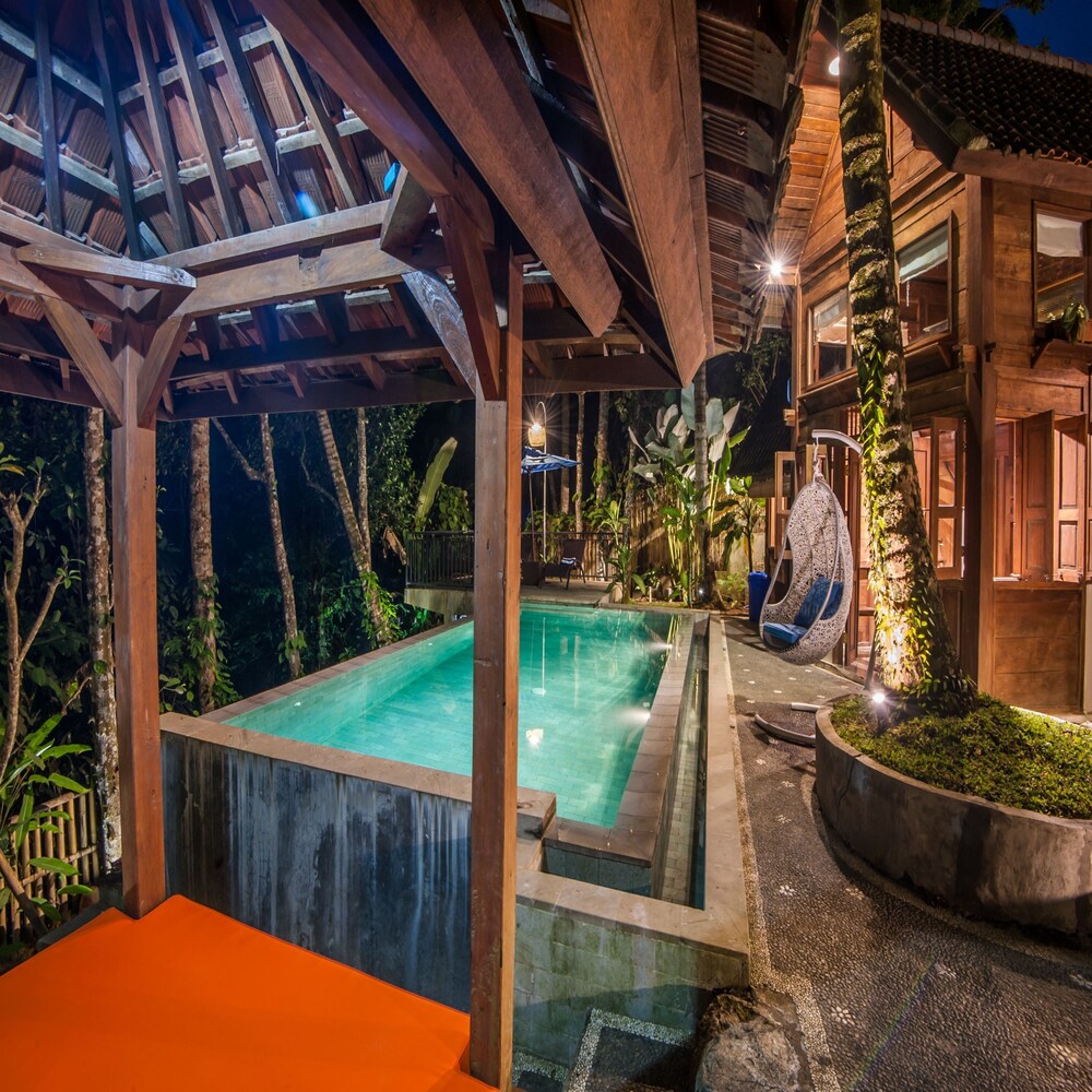 Villa Tirta Padi