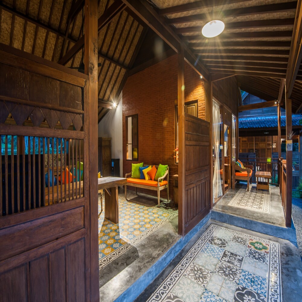 Villa Tirta Padi