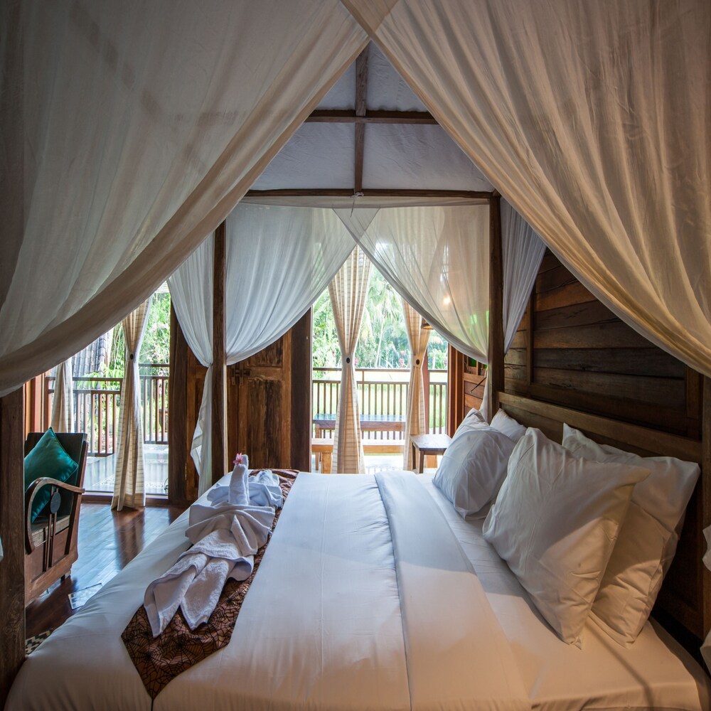 Villa Tirta Padi
