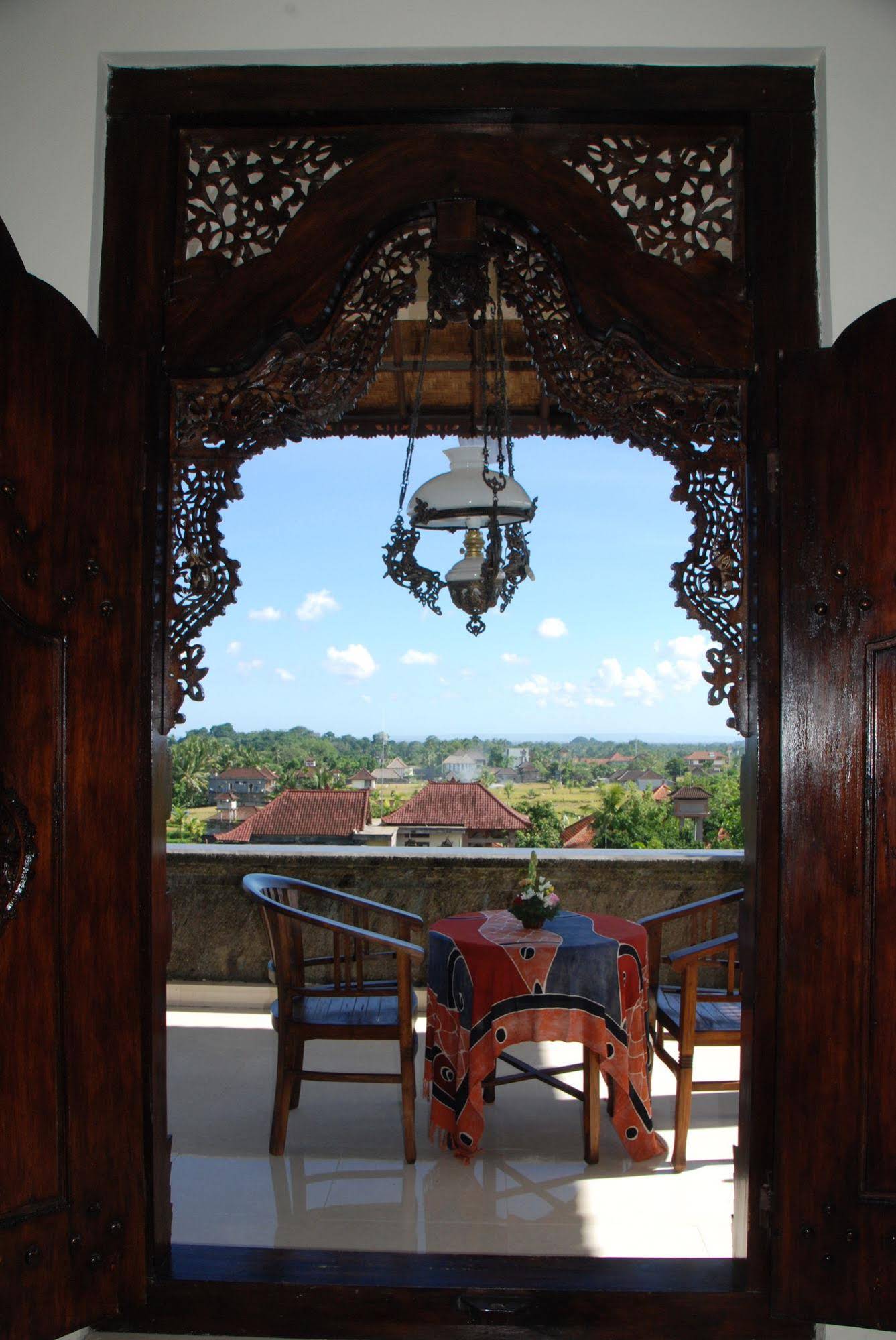 Warji House 2 Bungalows