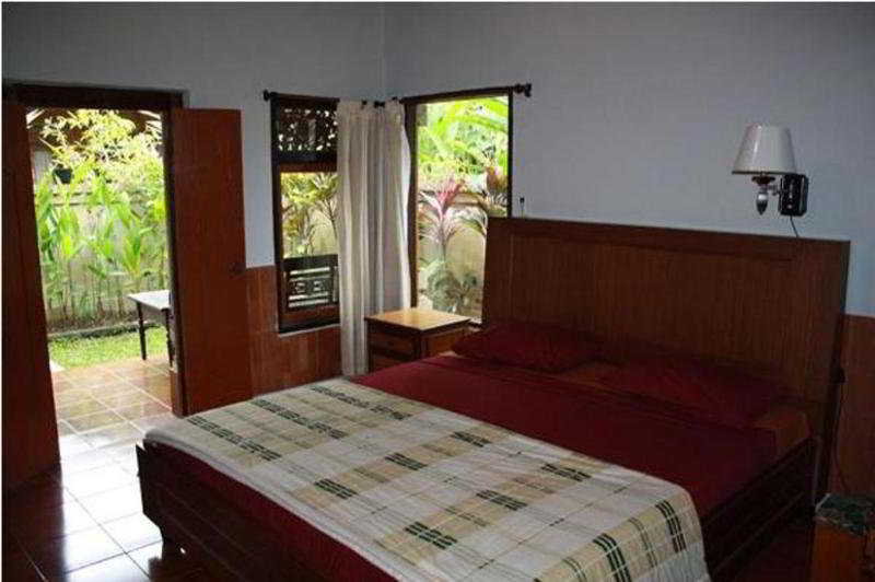 Warsa Garden Bungalows