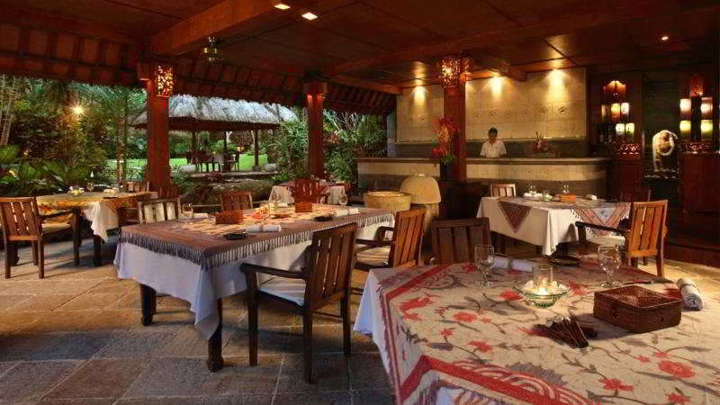 Warwick Ibah Luxury Villas & Spa