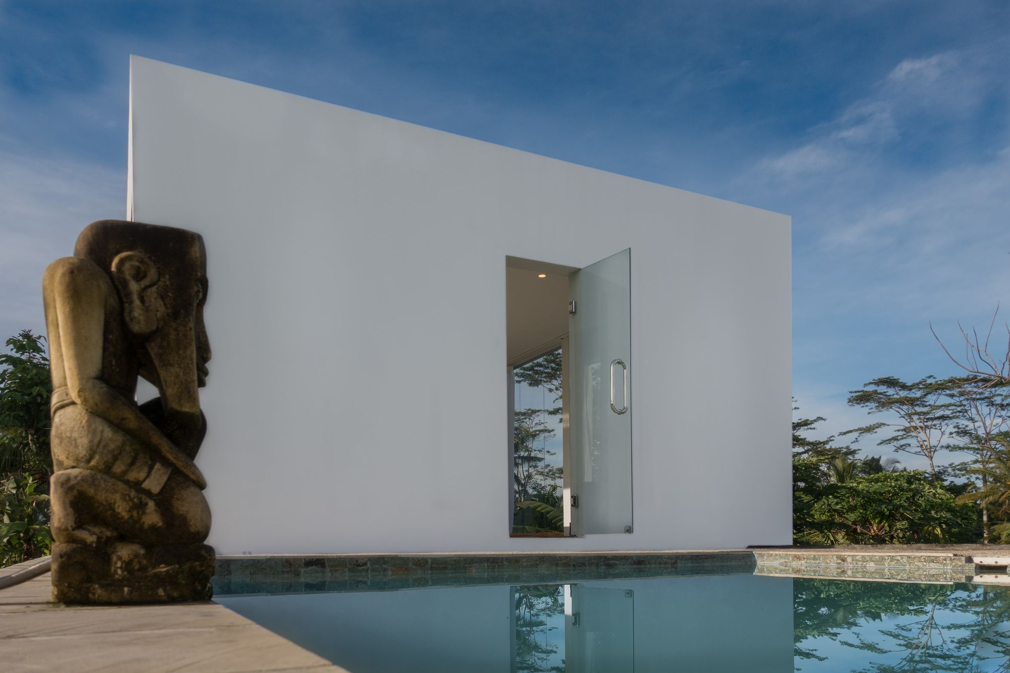 White Cubes Villa